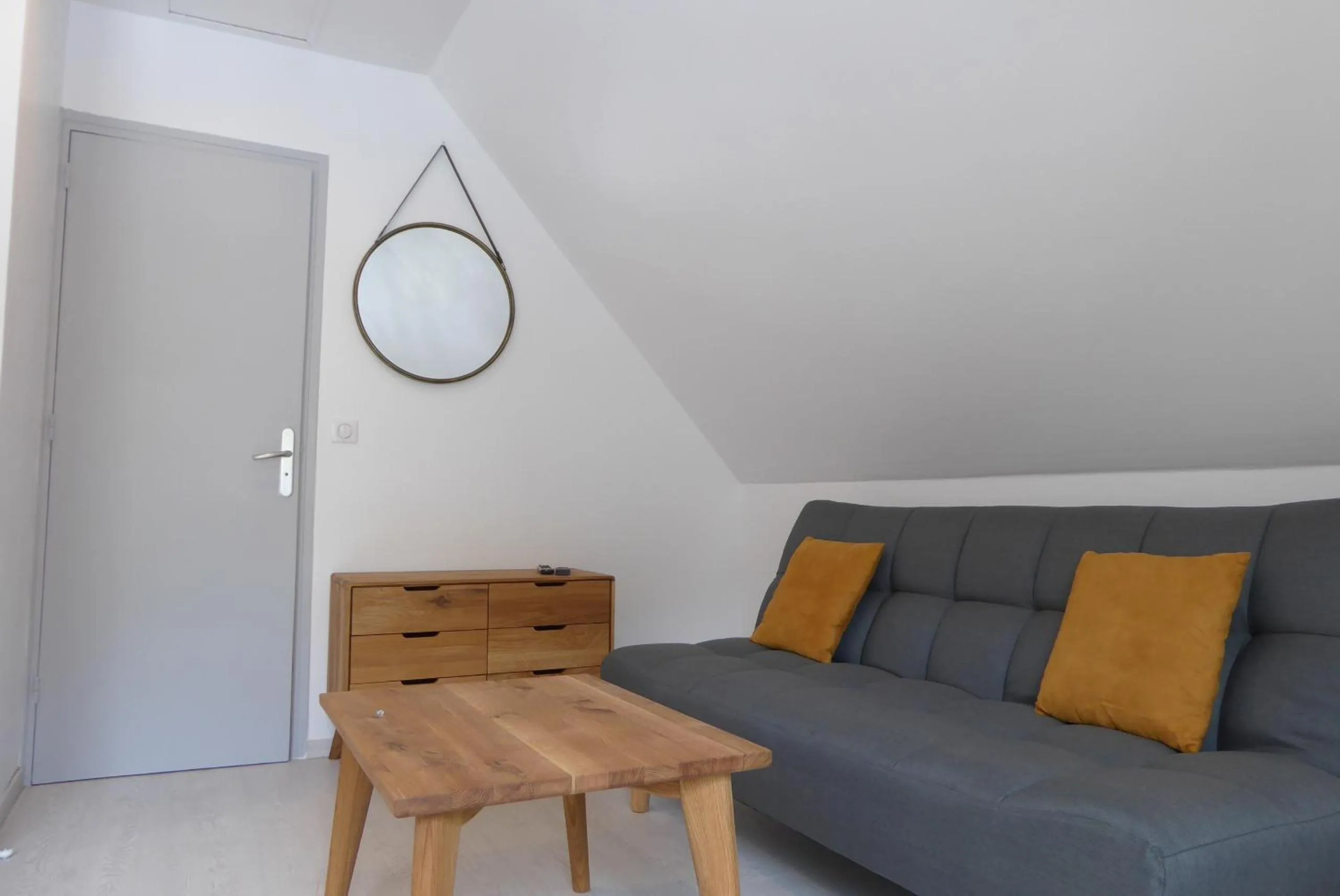 Seating area in Hôtel Le Martagon