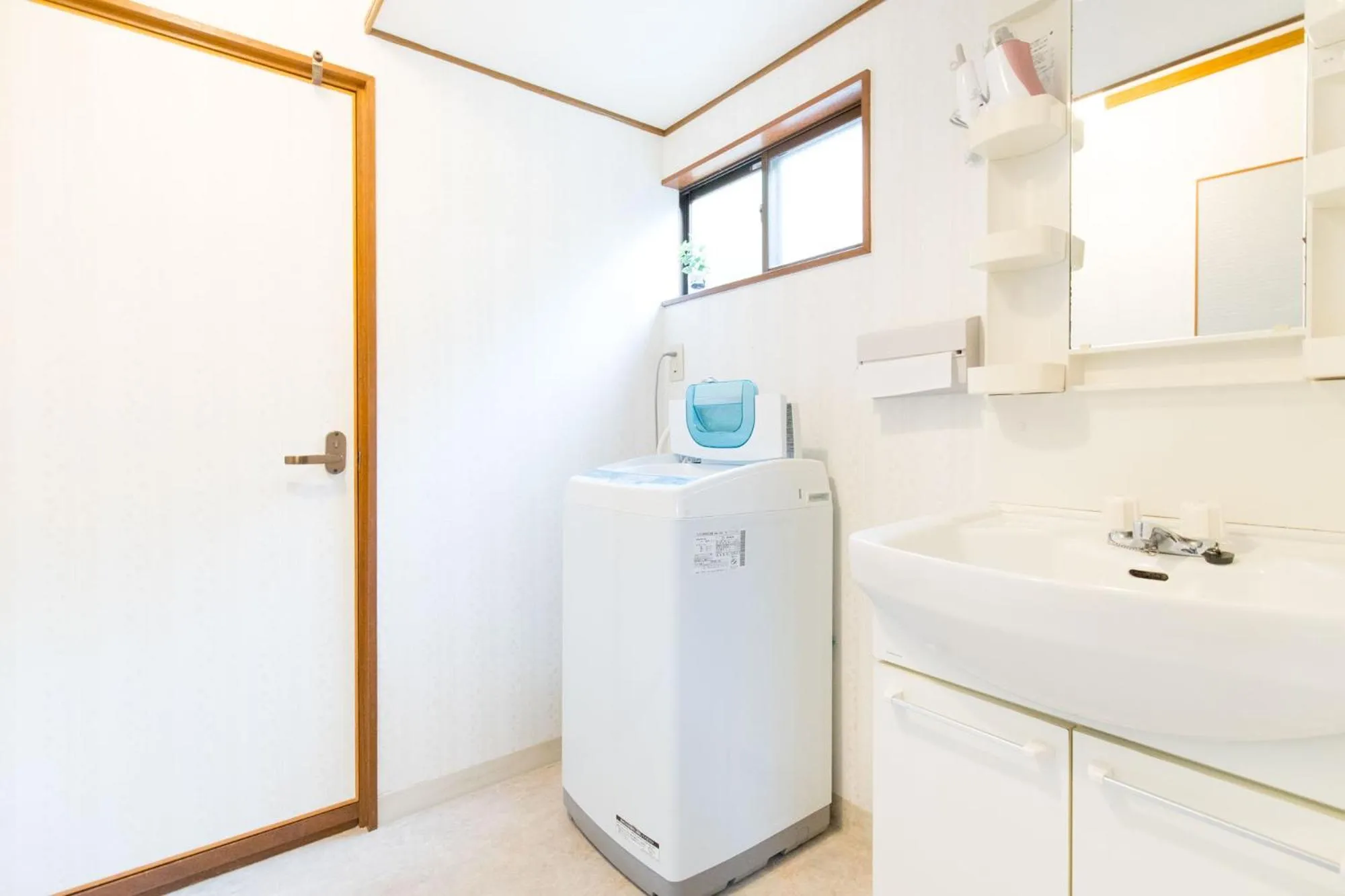 Photo of the whole room in Seaside Pension Petit Shirahama