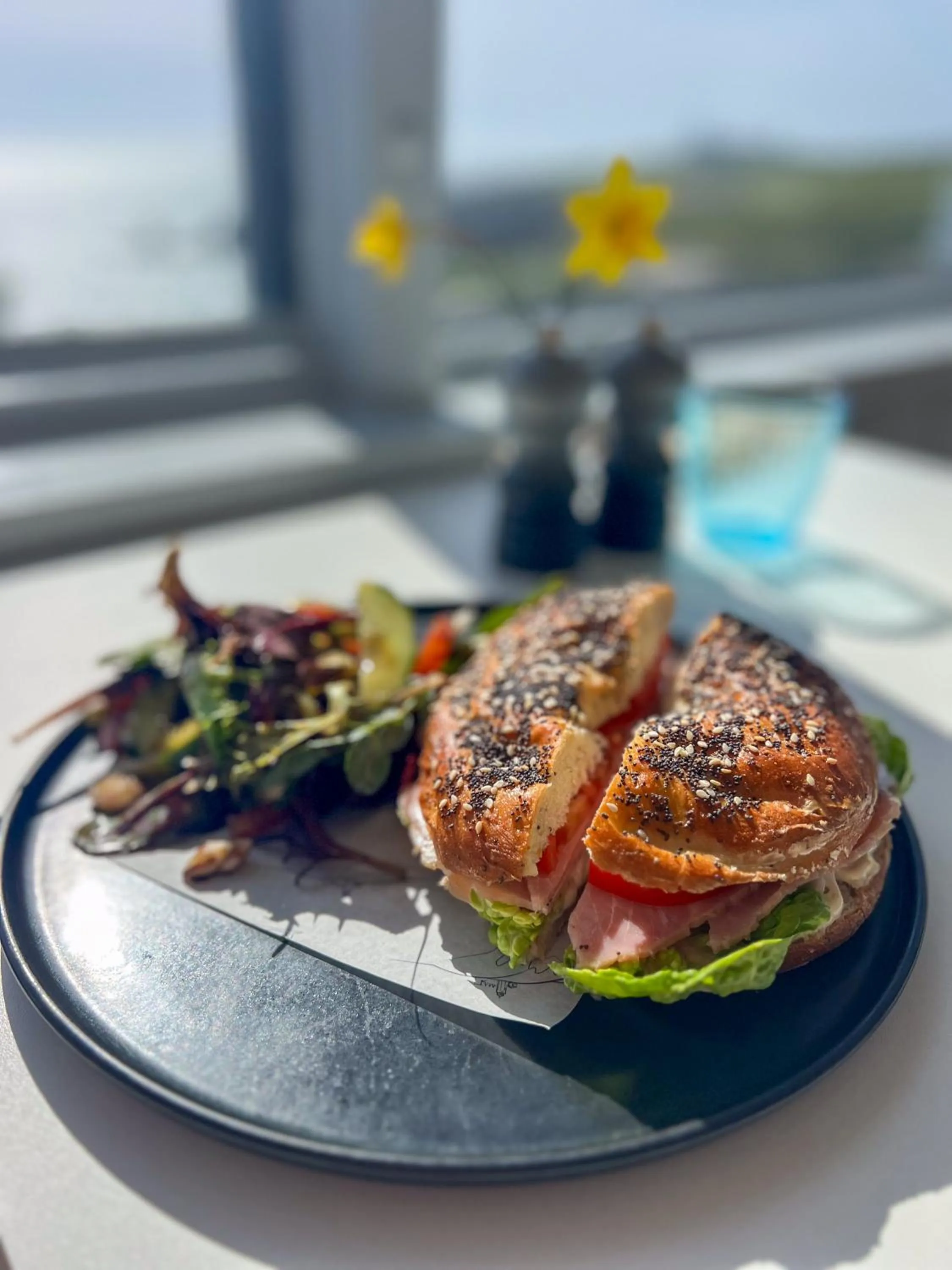 Food and drinks in Housel Bay Hotel