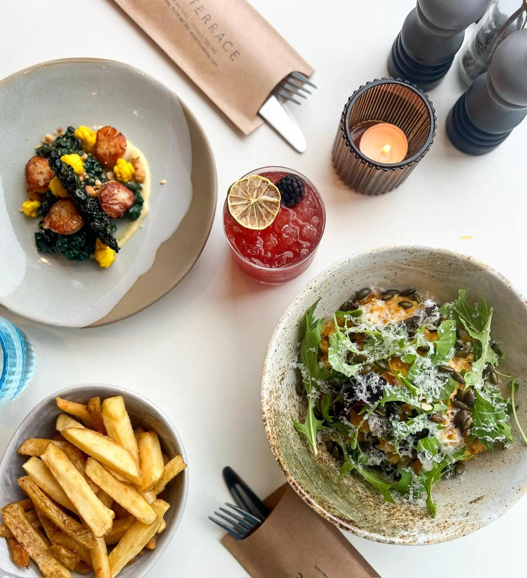 Food in Housel Bay Hotel