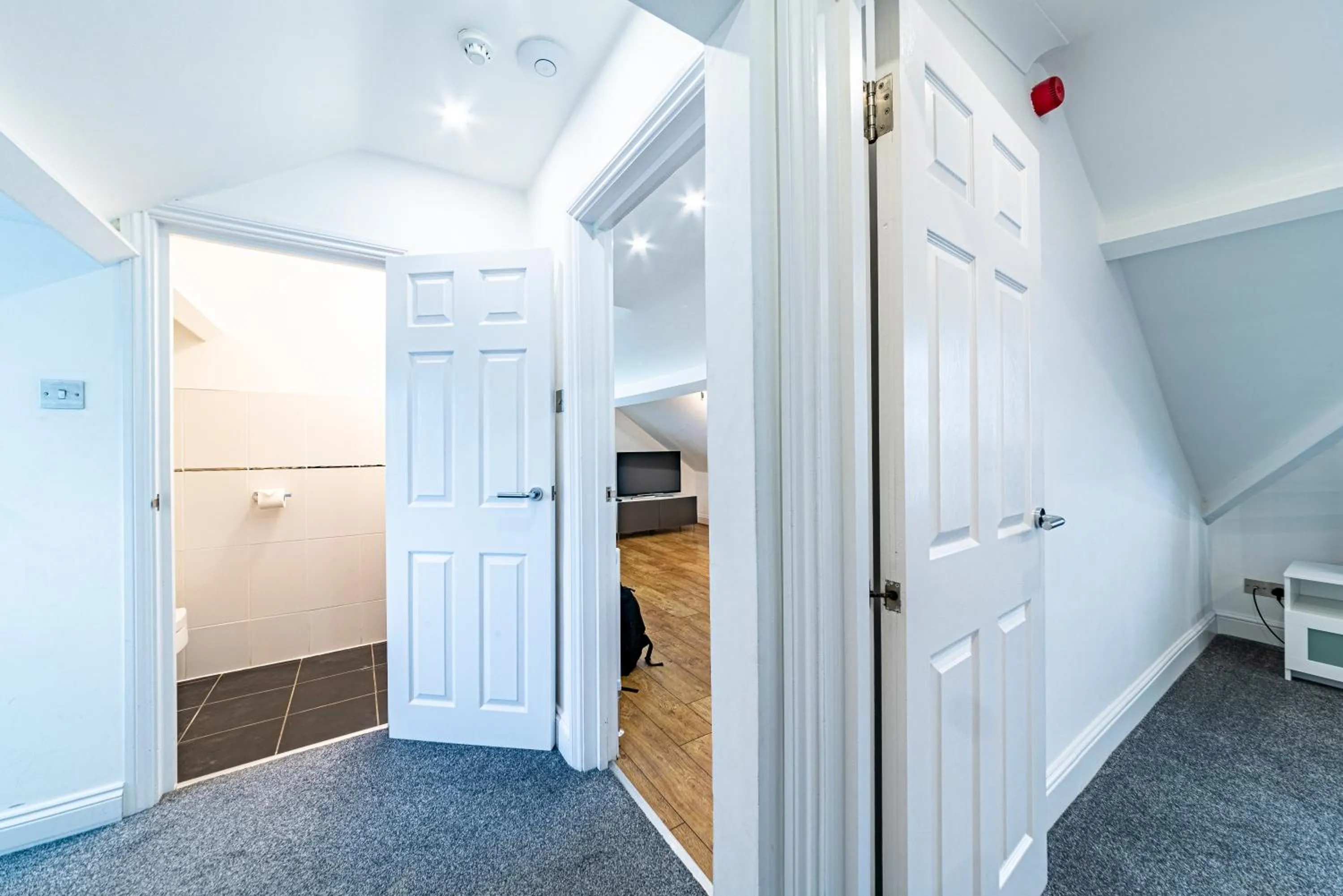 Photo of the whole room in Greyfriars