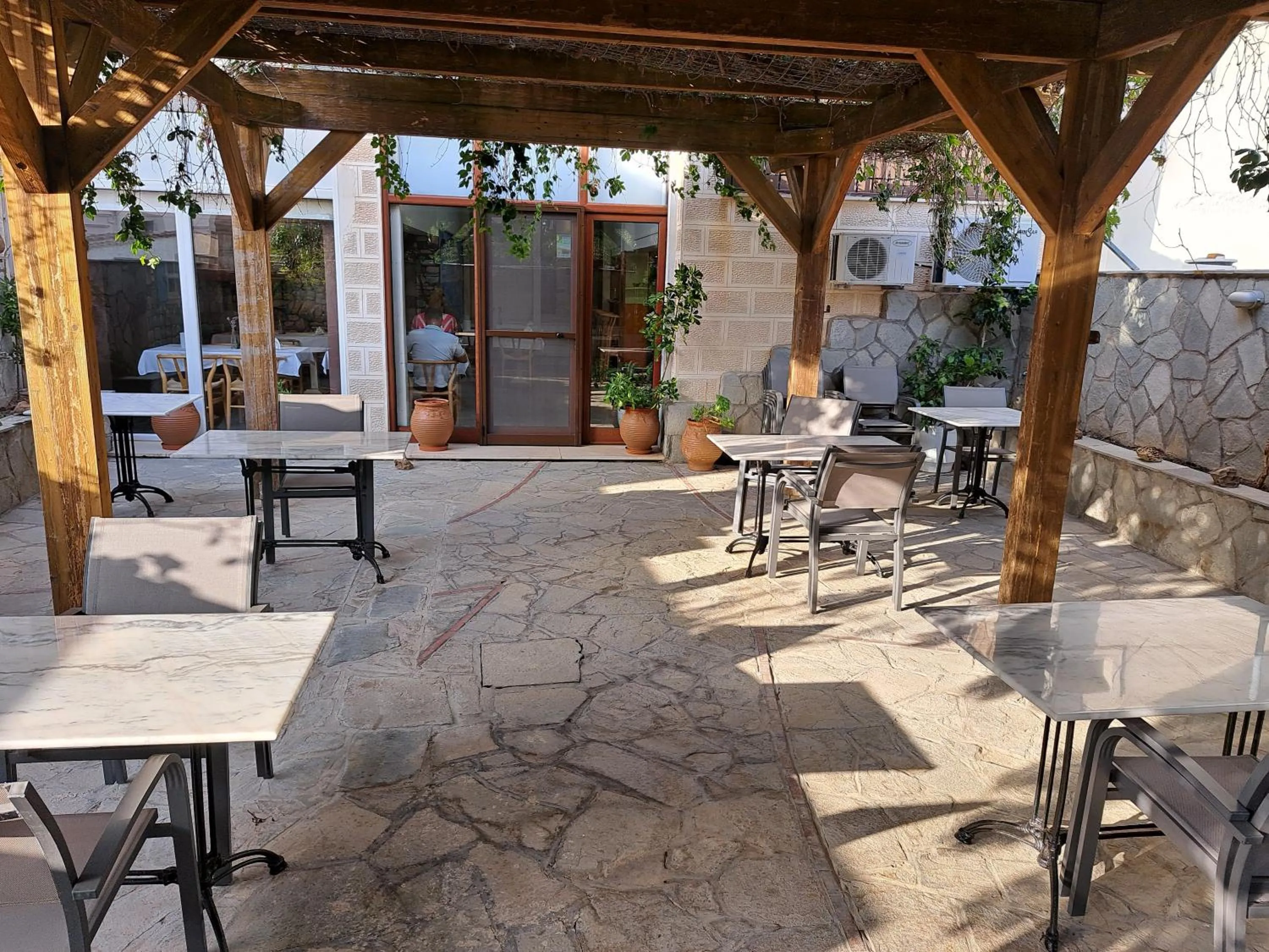 Breakfast in Hotel Astron