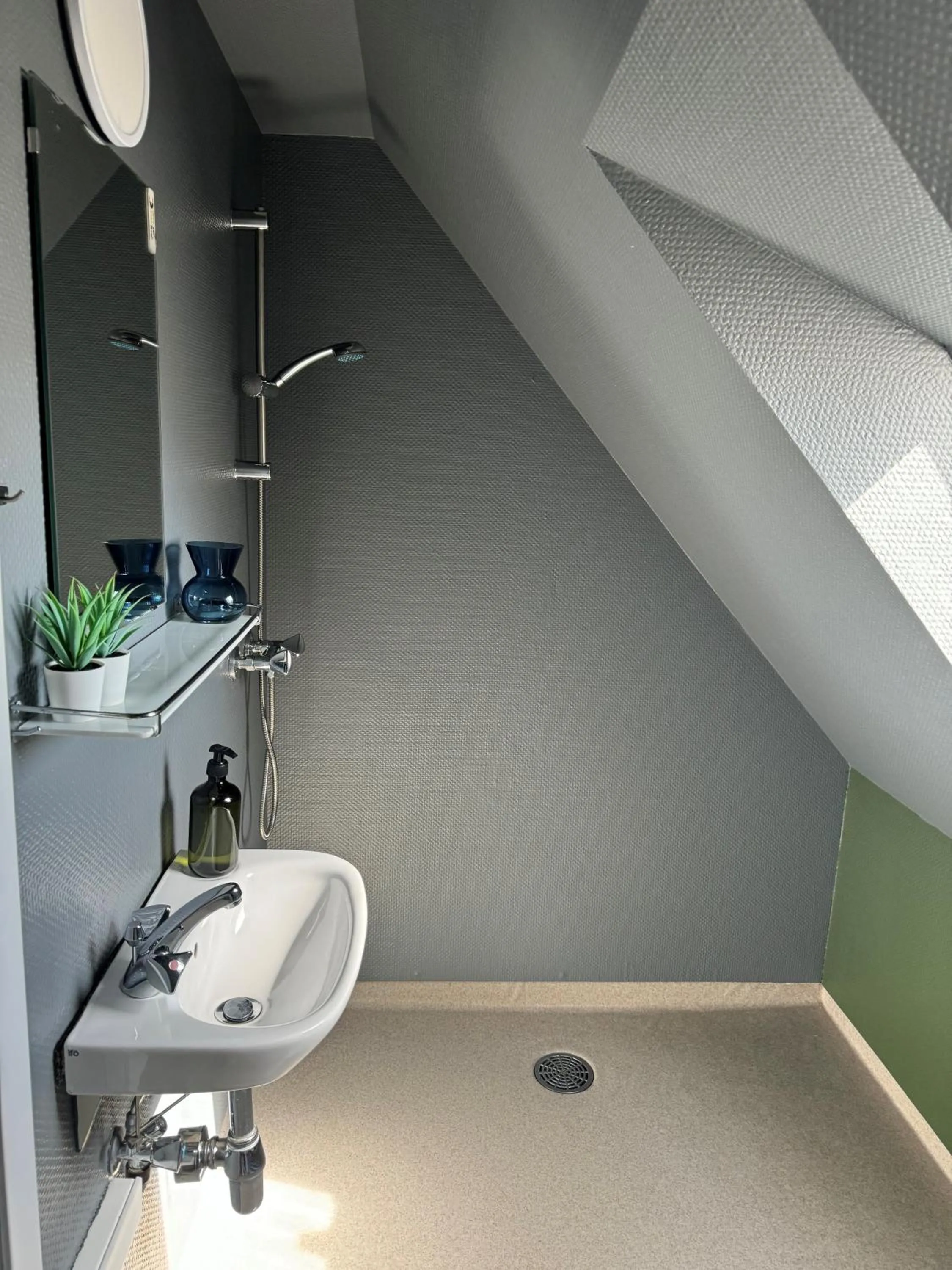 Bathroom in KonceptHotel