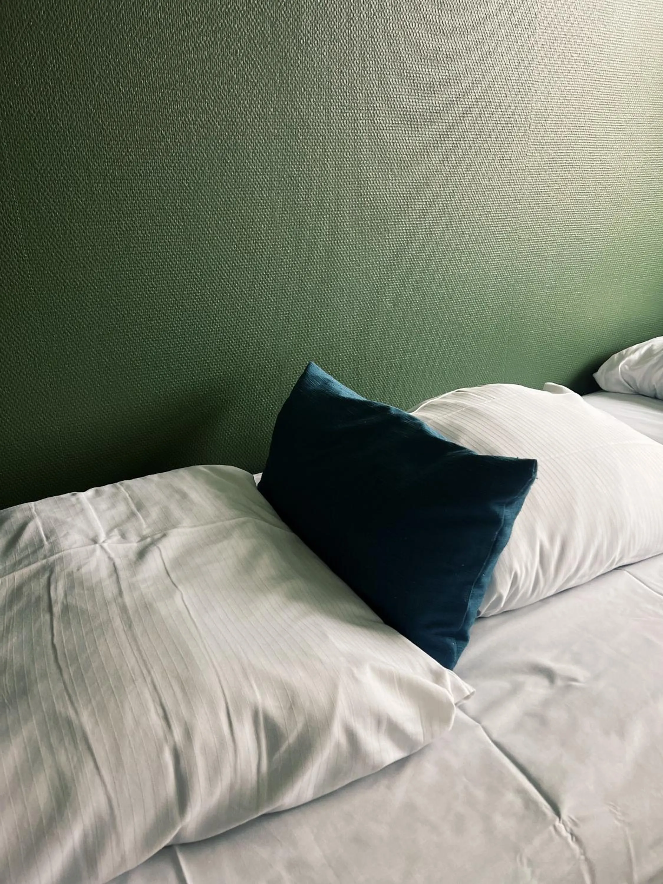 Bedroom, Bed in KonceptHotel