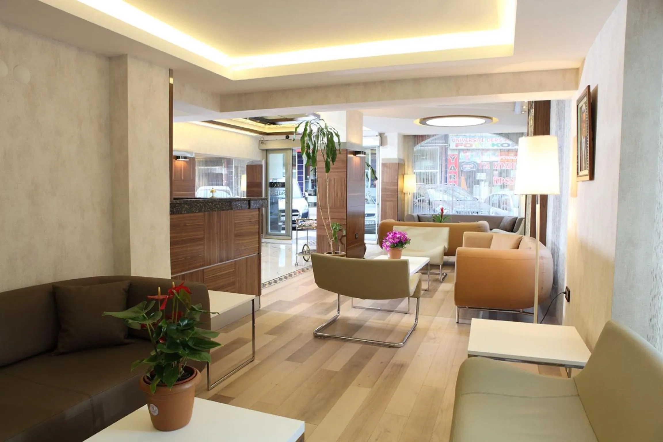 Lobby or reception in Sultan Hotel-Restaurant-Bistro