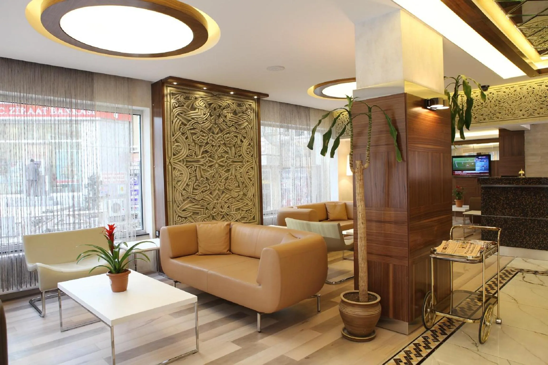 Lobby or reception in Sultan Hotel-Restaurant-Bistro