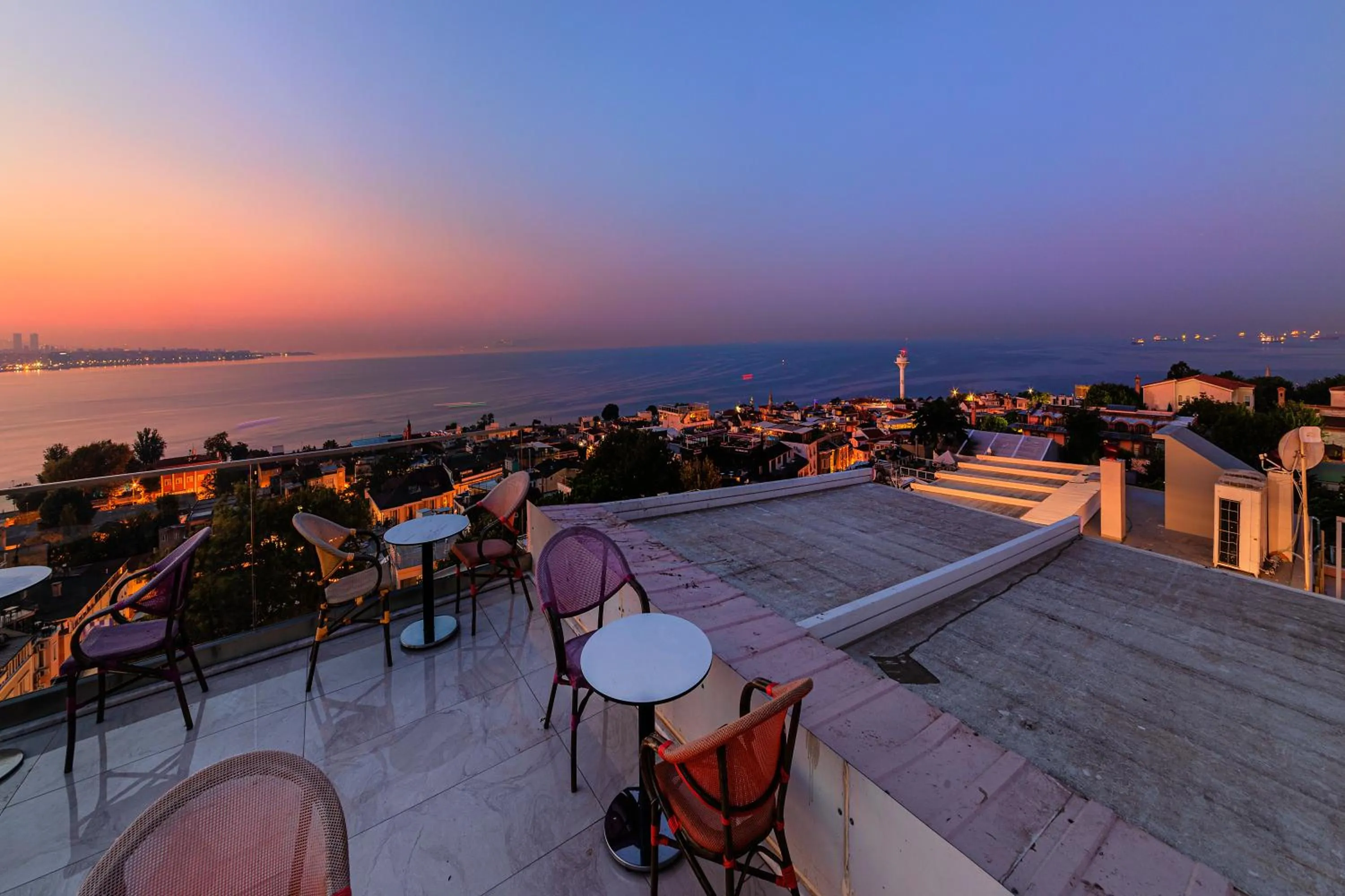 Balcony/Terrace in The Magnaura Palace Hotel