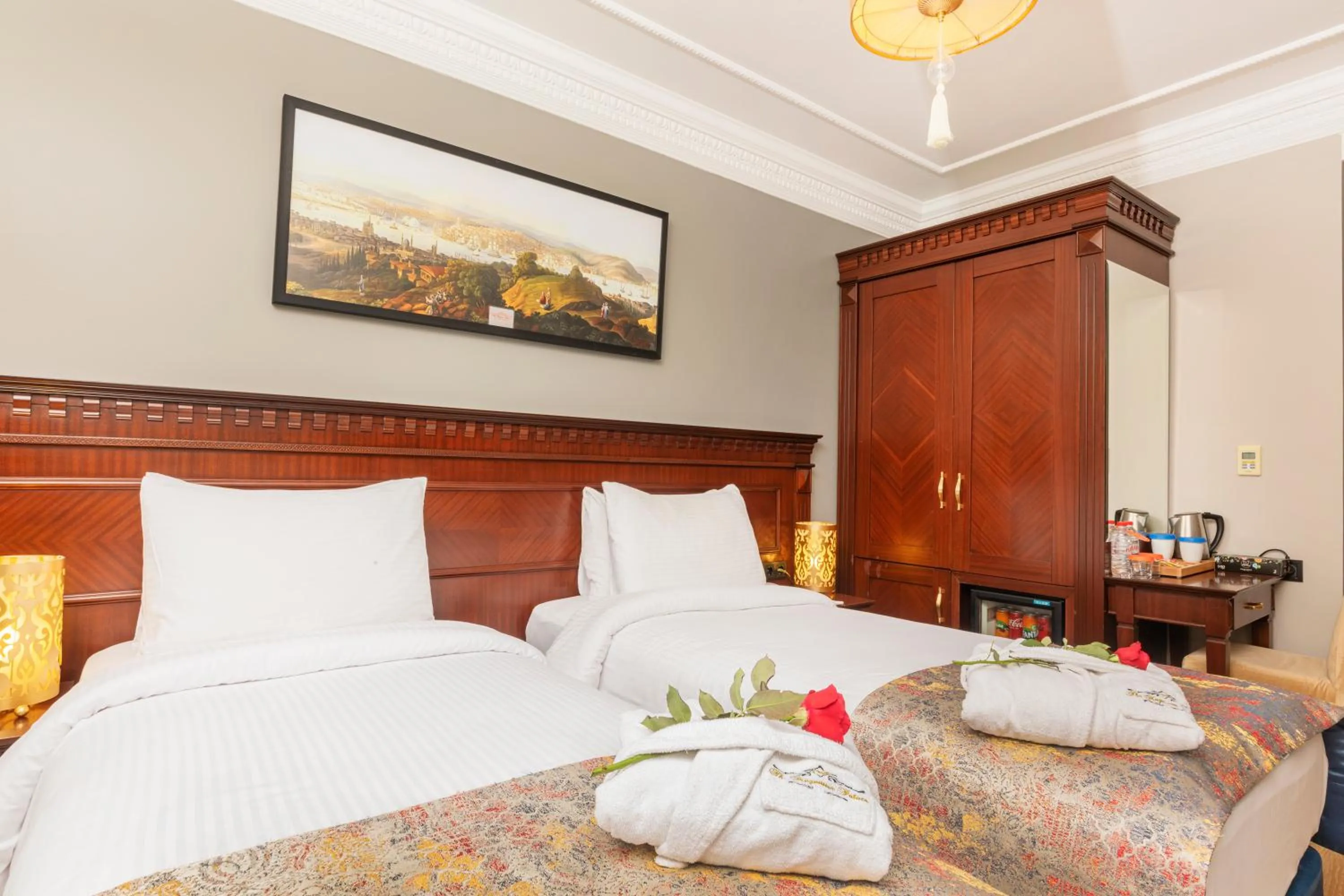 Bed in The Magnaura Palace Hotel