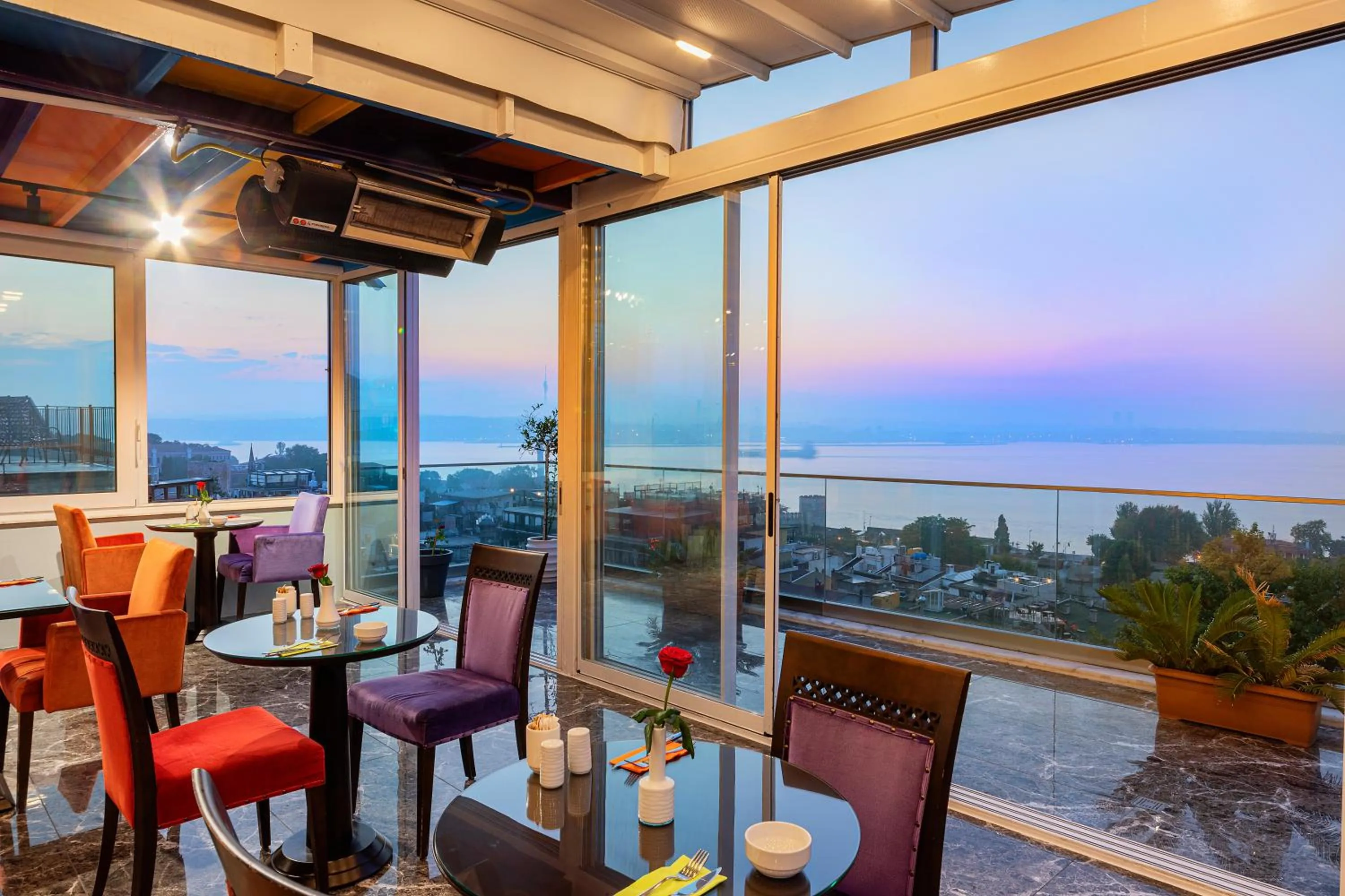 Balcony/Terrace in The Magnaura Palace Hotel
