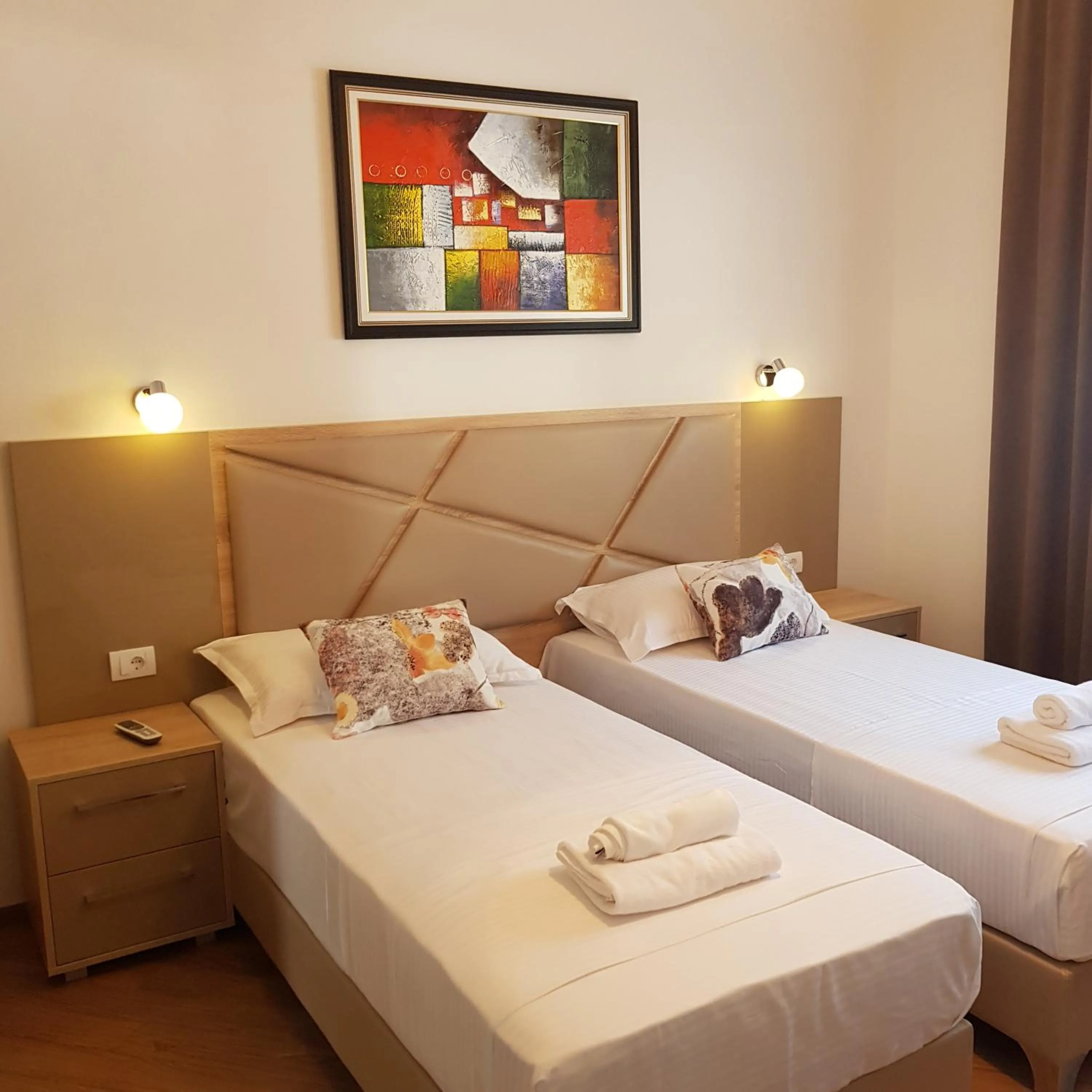 Bedroom, Bed in Green Hill Apartments