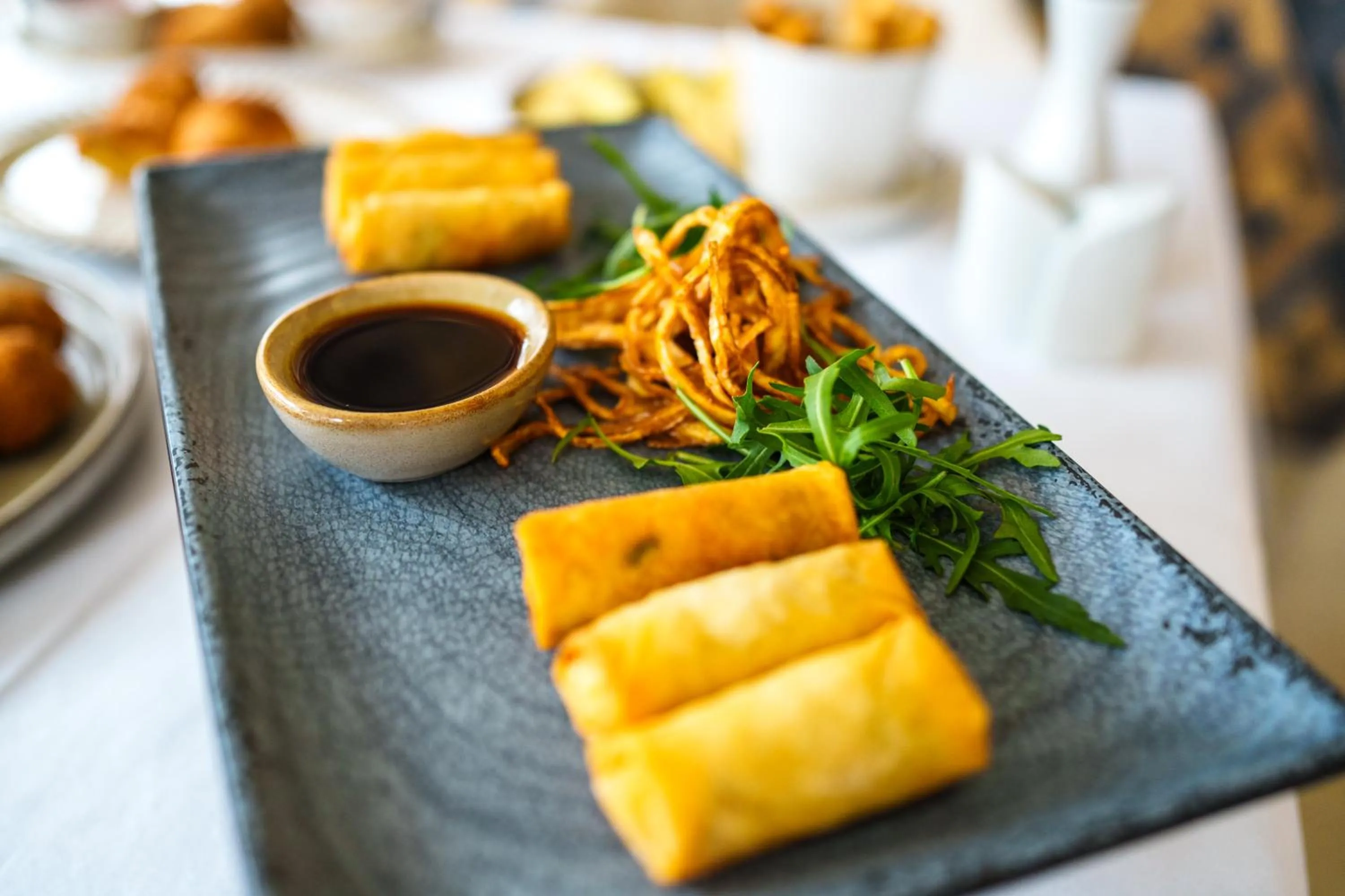 Restaurant/places to eat in Hotel Monogram Park