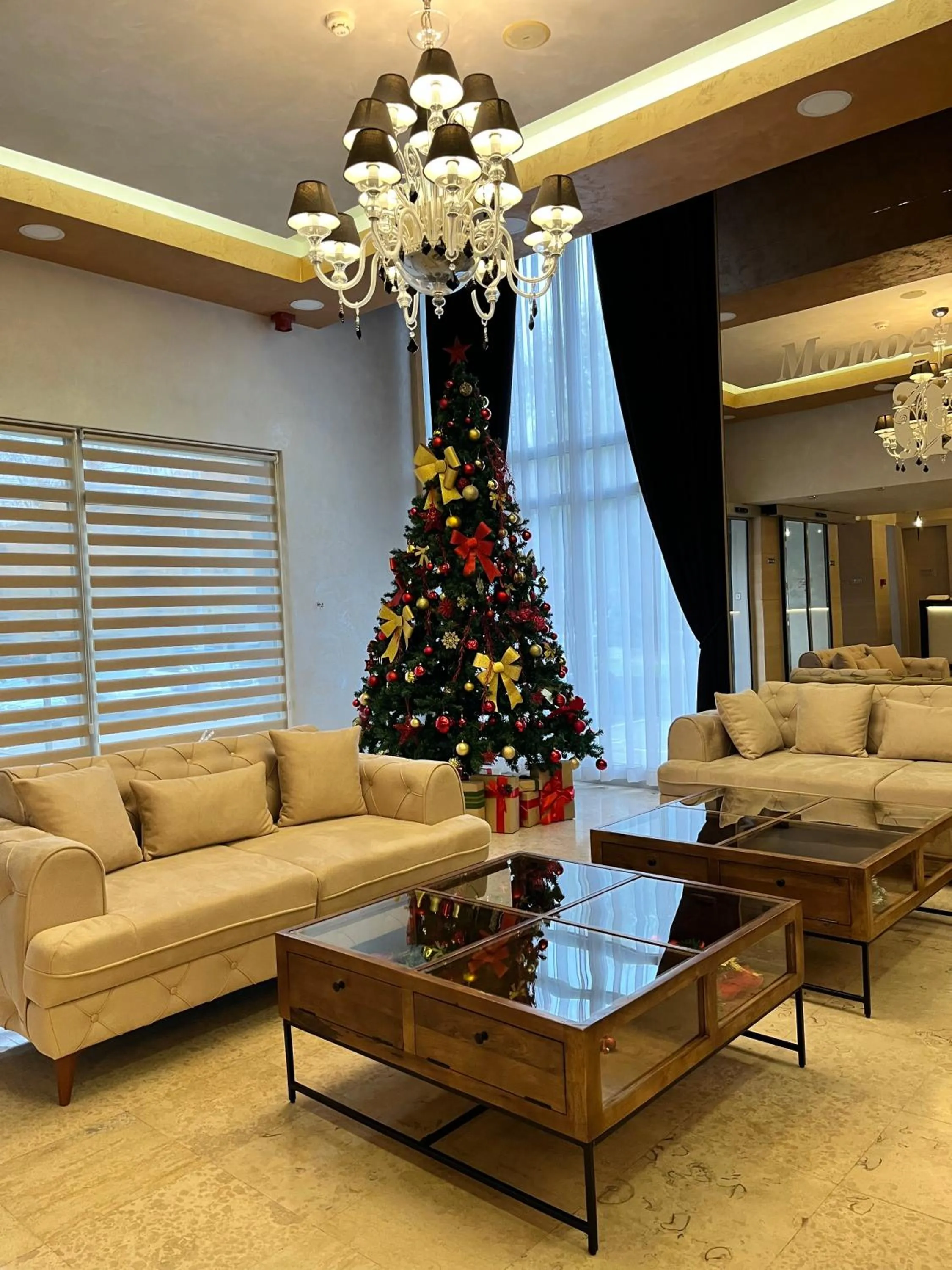 Lobby or reception in Hotel Monogram Park