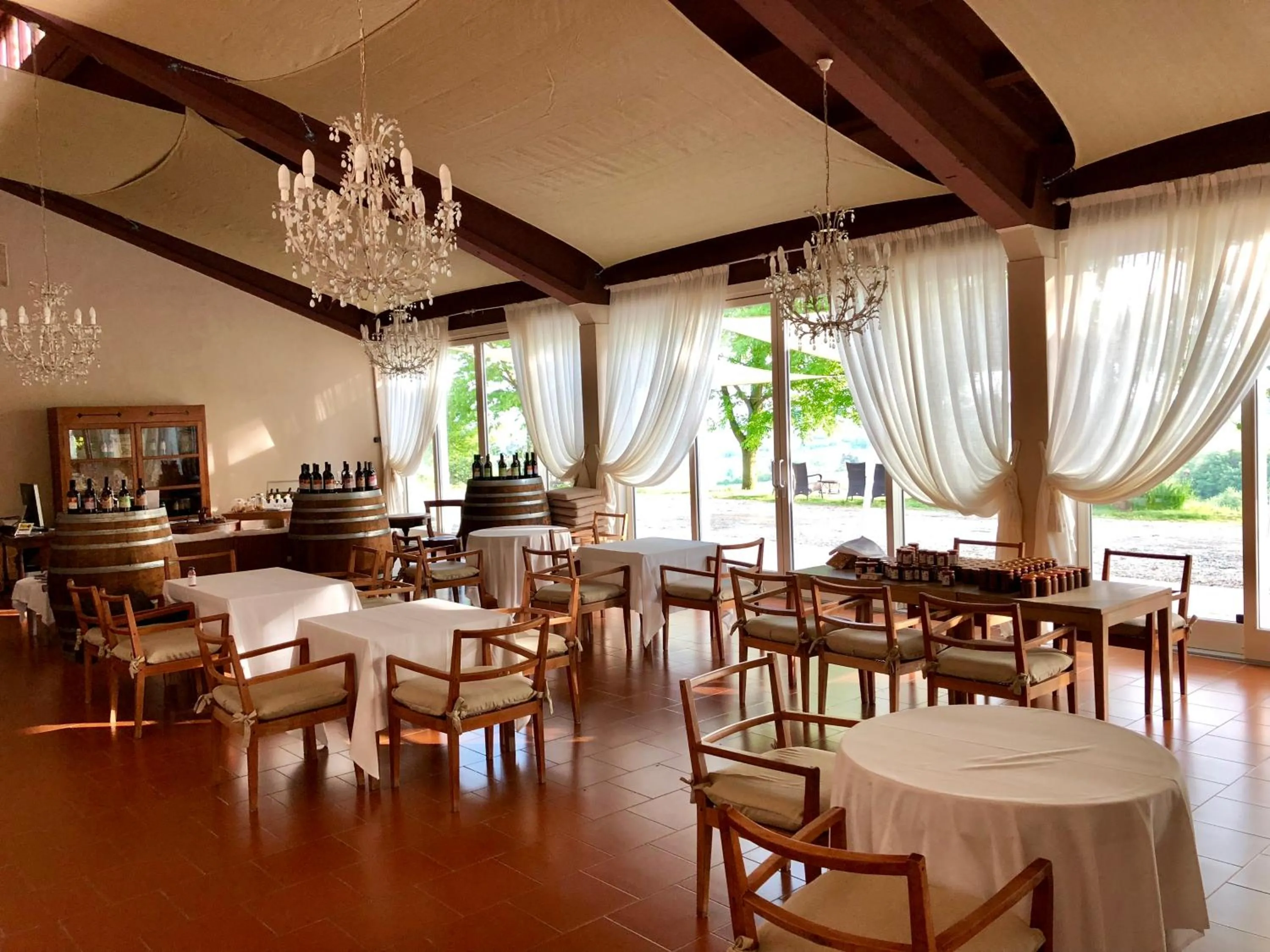 Dining area in B&B La Quercia