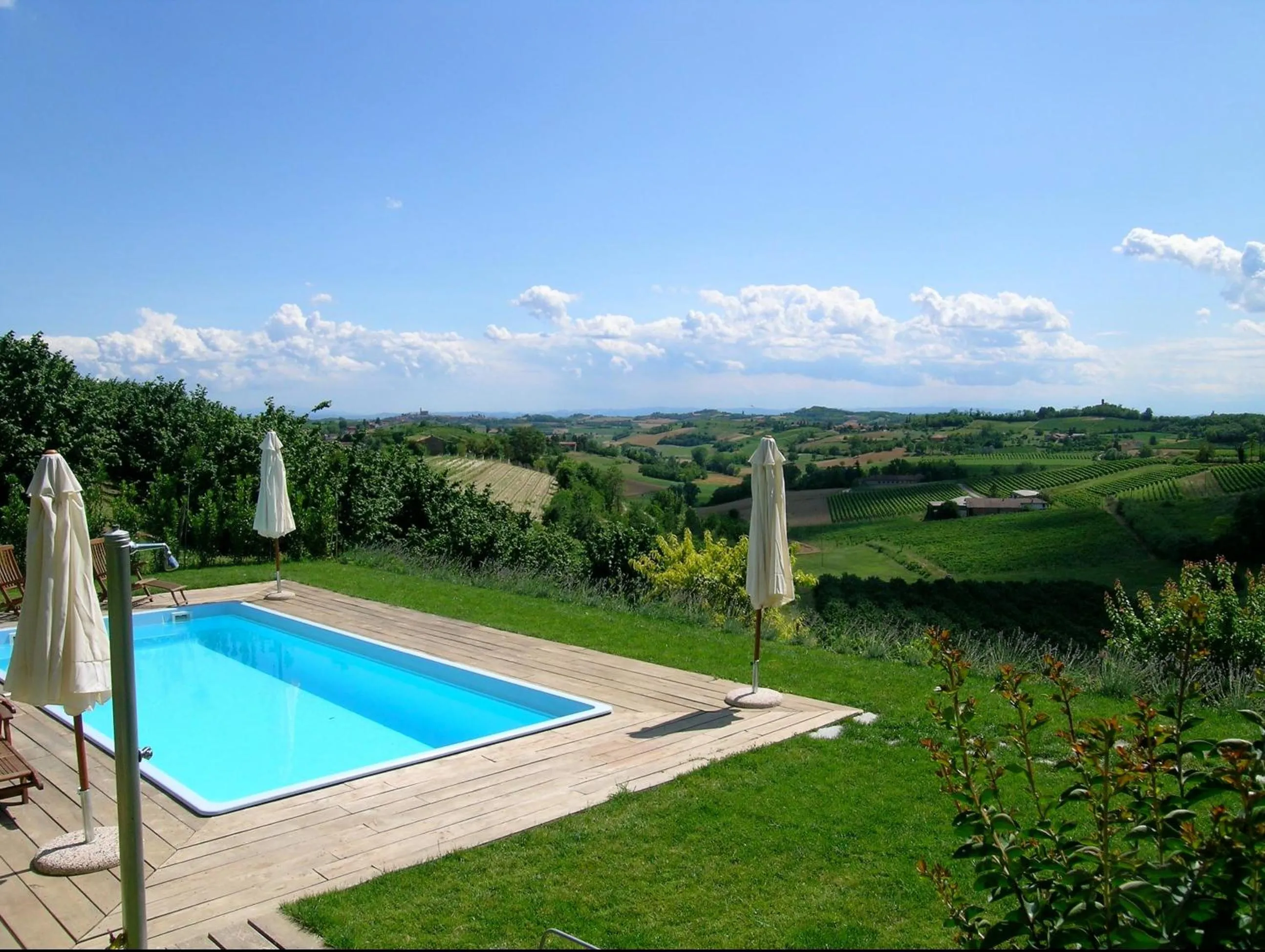 Swimming pool in B&B La Quercia