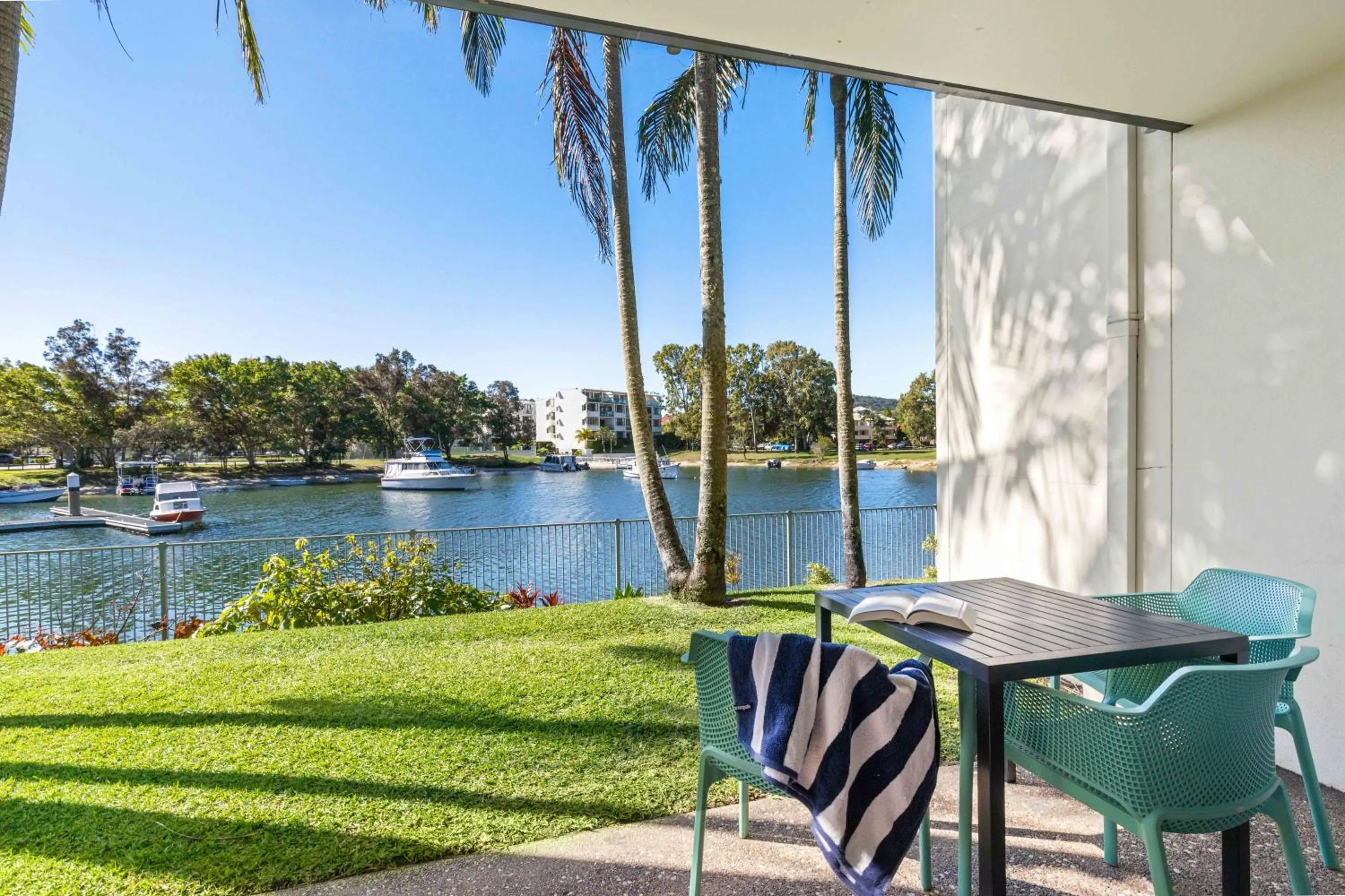 Balcony/Terrace in Culgoa Point Beach Resort
