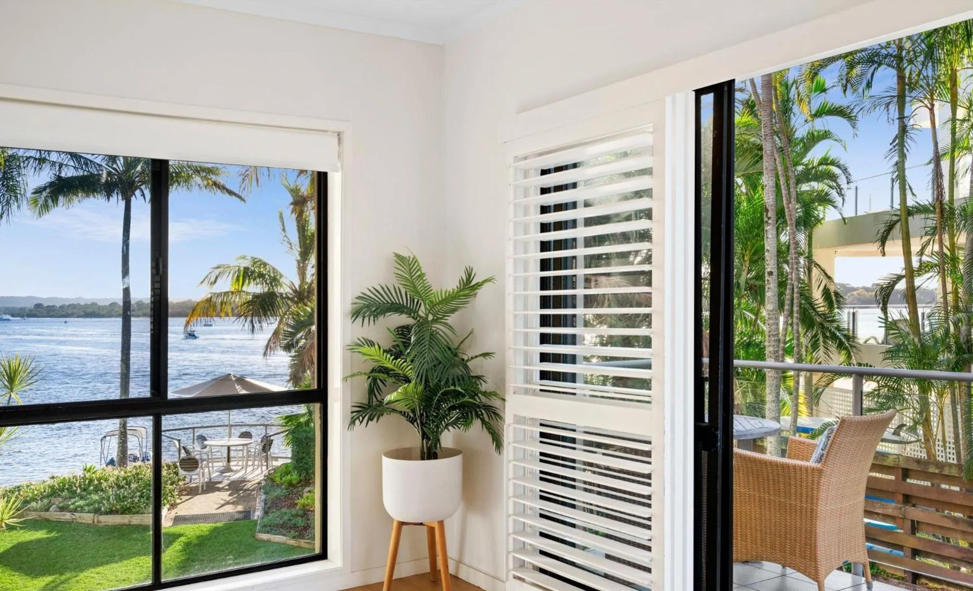 Balcony/Terrace in Culgoa Point Beach Resort