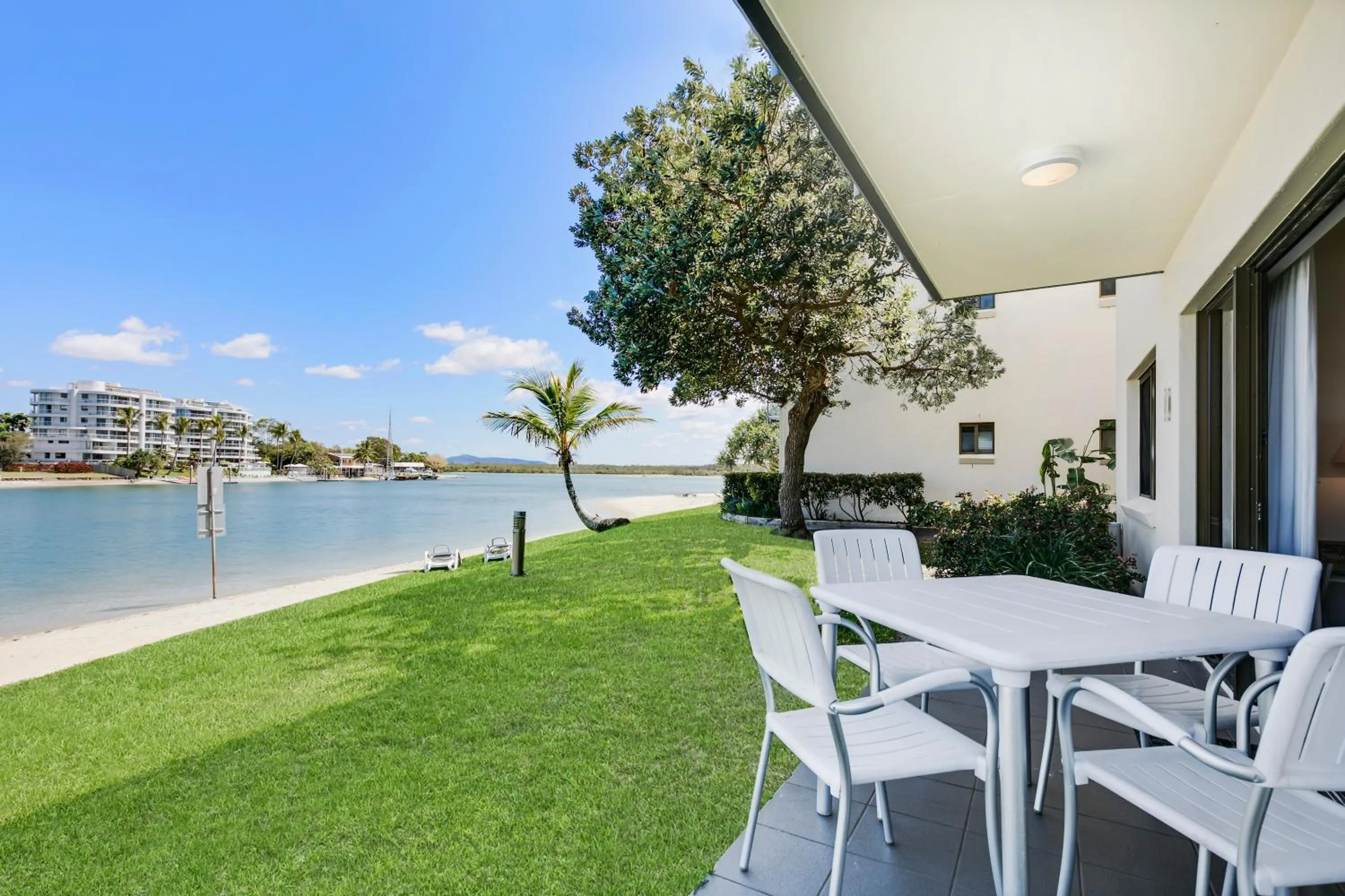 Patio in Culgoa Point Beach Resort