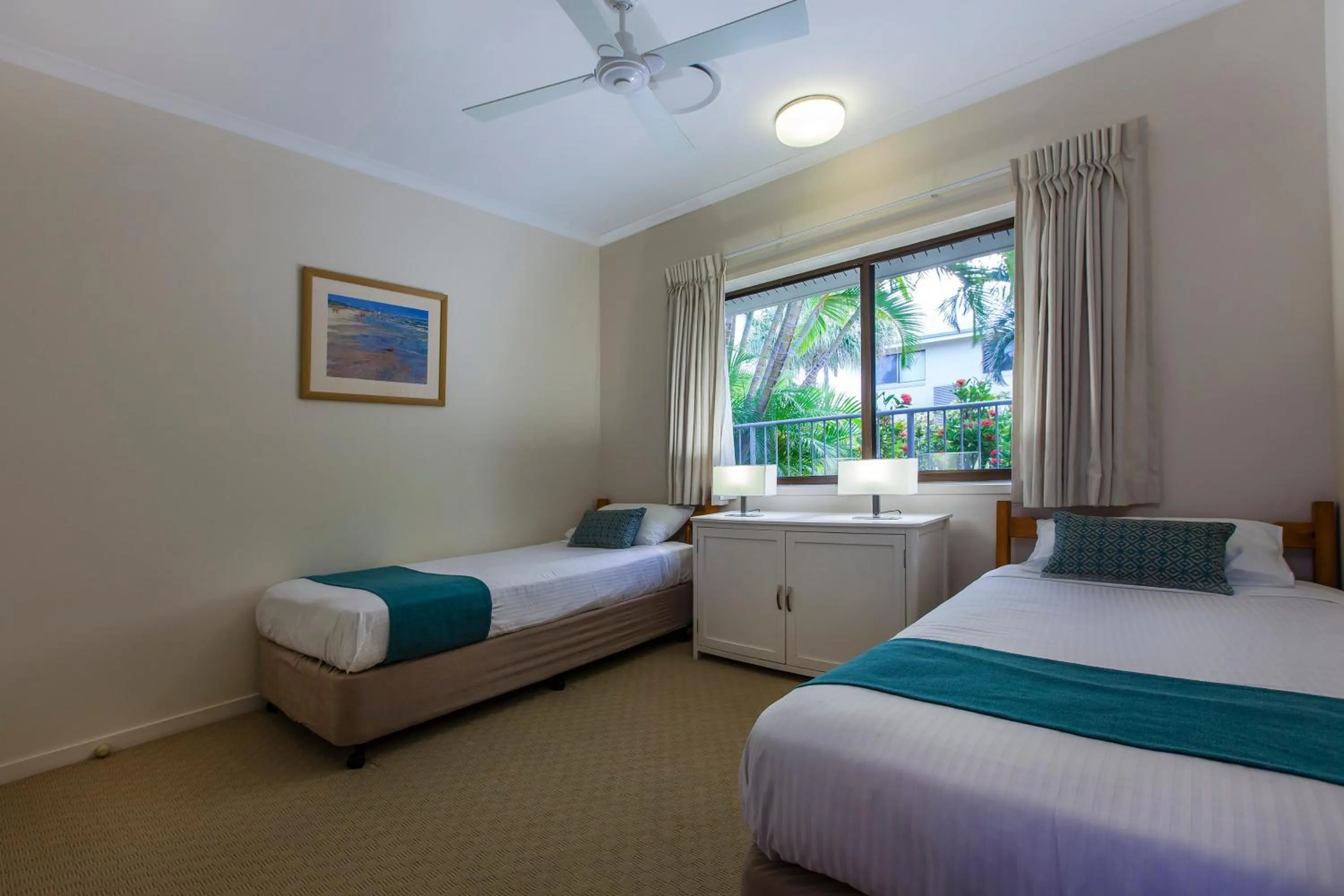 Bedroom, Bed in Culgoa Point Beach Resort