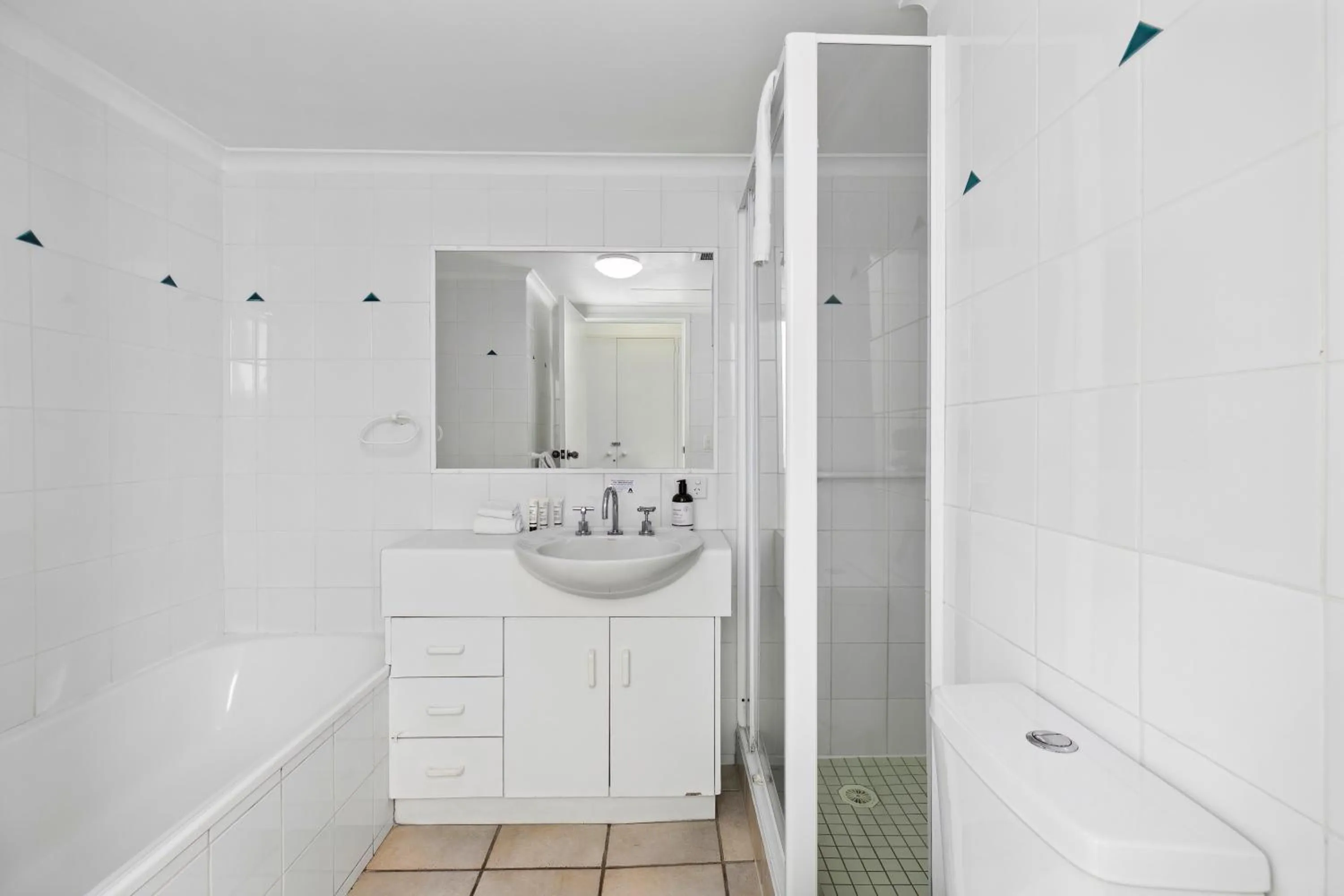 Bathroom in Culgoa Point Beach Resort