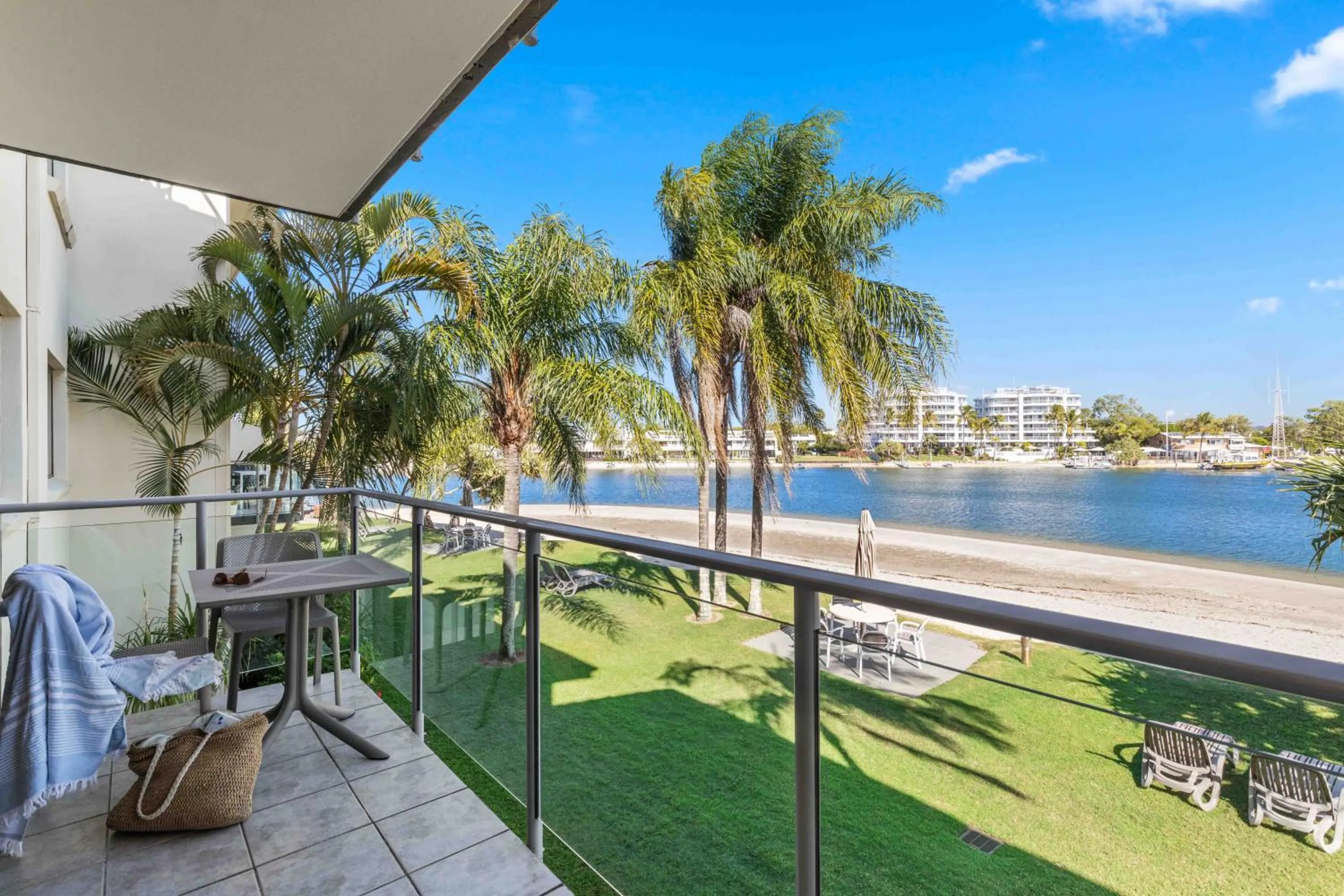 Balcony/Terrace in Culgoa Point Beach Resort