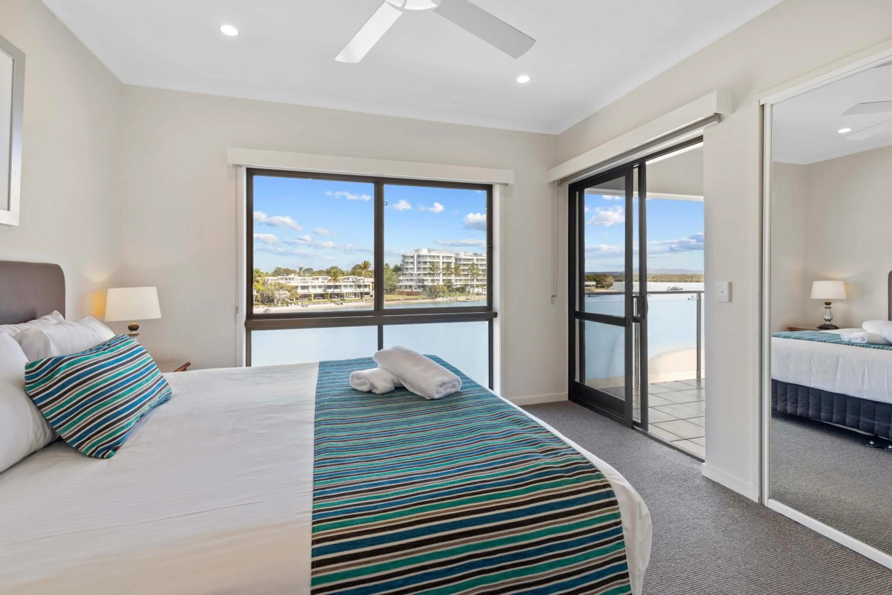 Bedroom, Bed in Culgoa Point Beach Resort