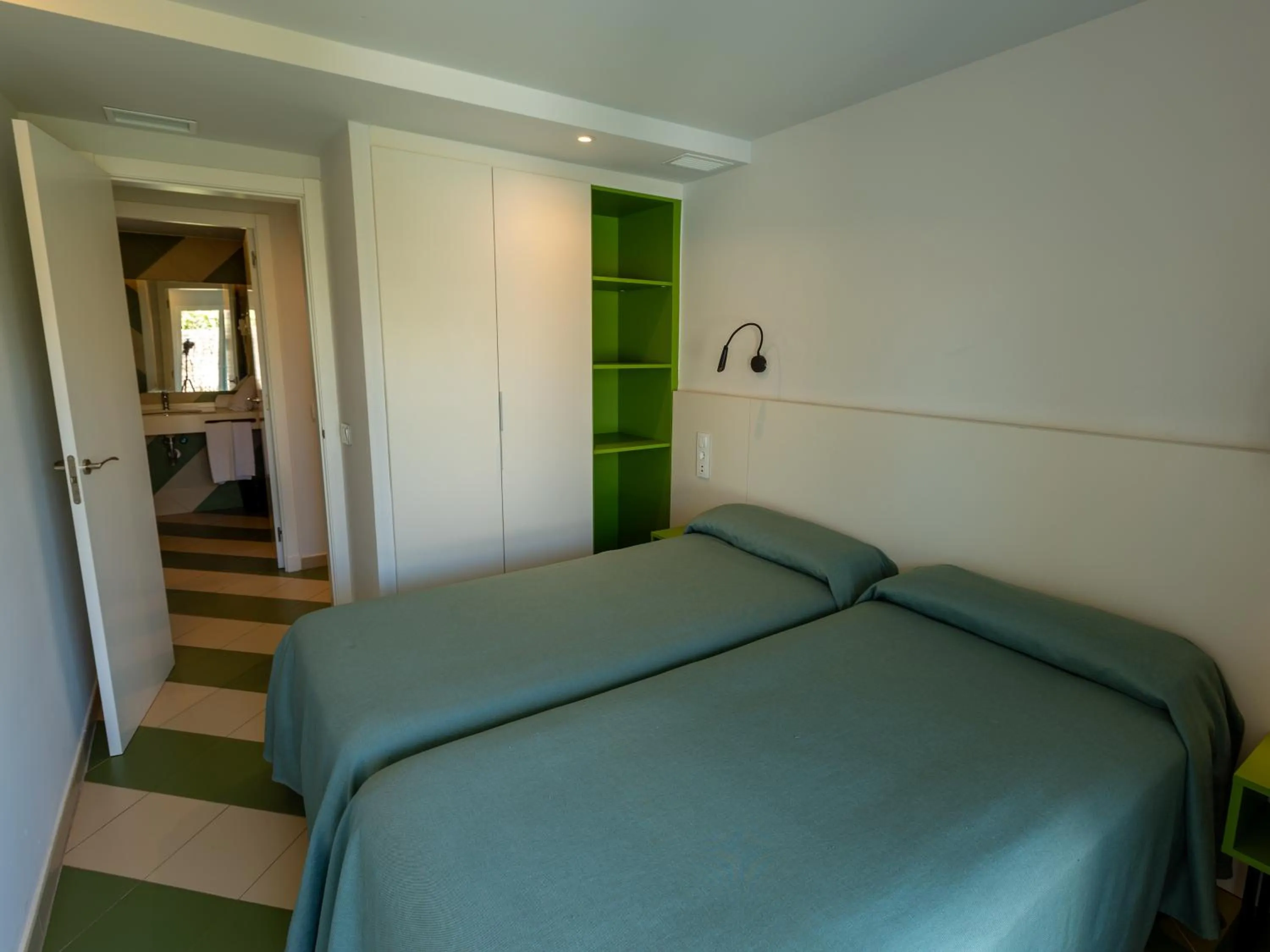 Bedroom, Bed in Apartamentos Sunway Arizona