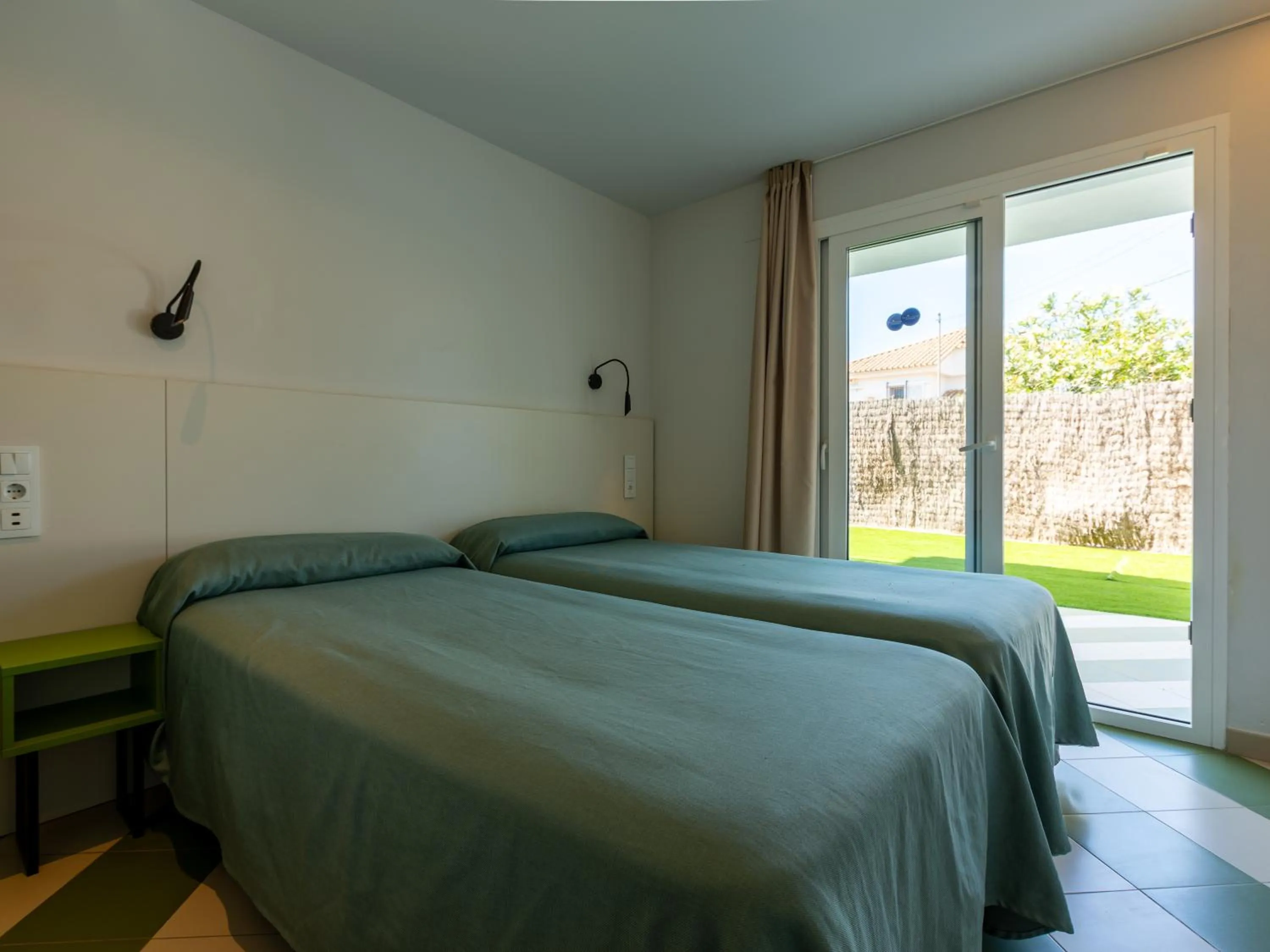 Bedroom, Bed in Apartamentos Sunway Arizona