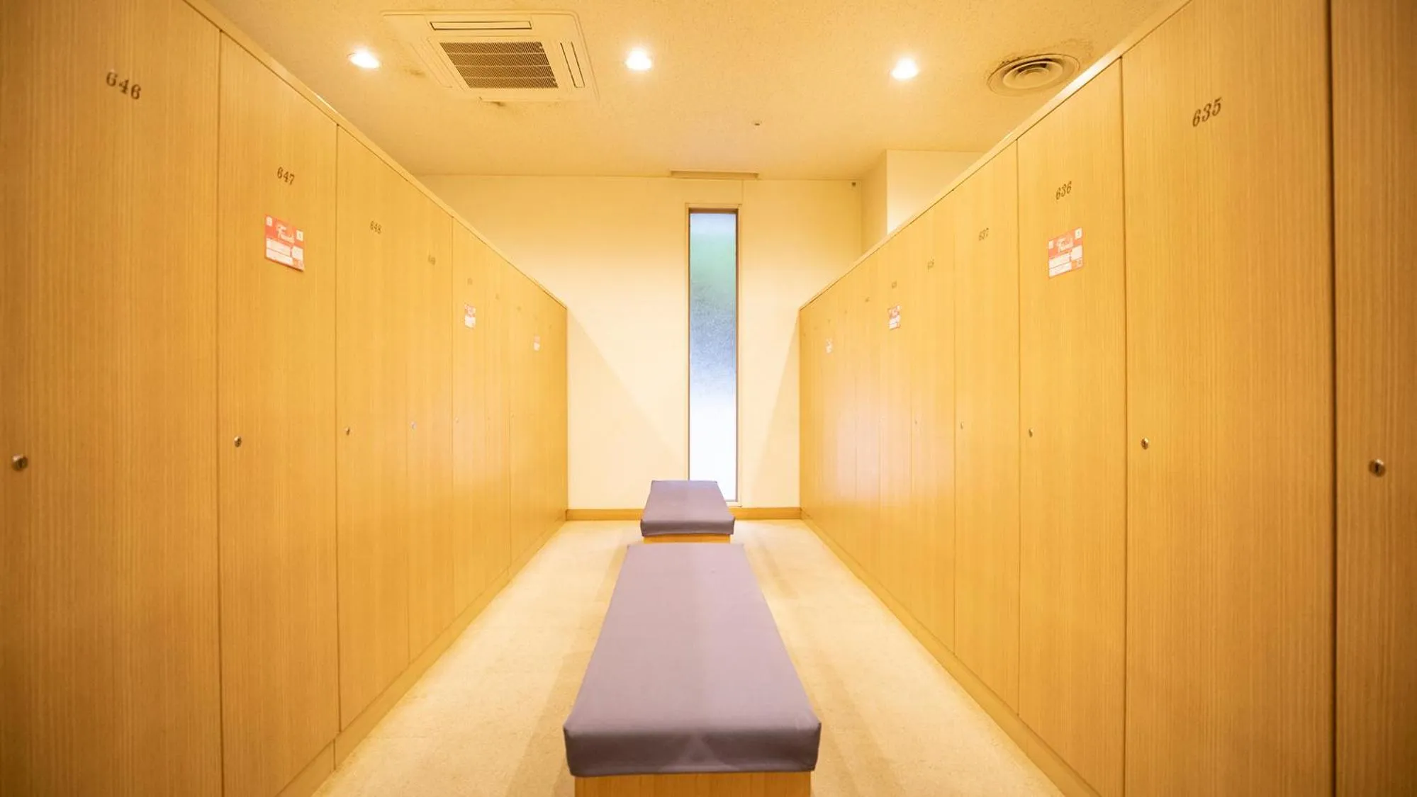 microwave in Kamogawa Country Hotel