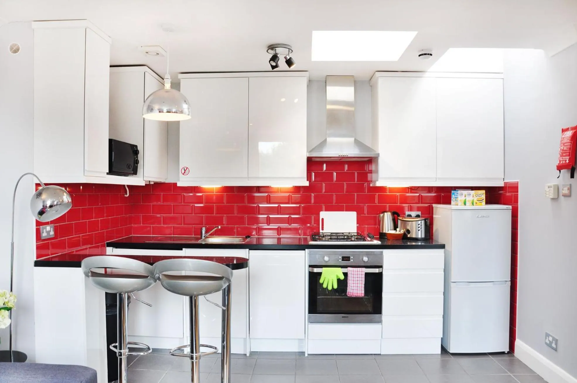 Kitchen or kitchenette in Lamington Apartments - London Hammersmith