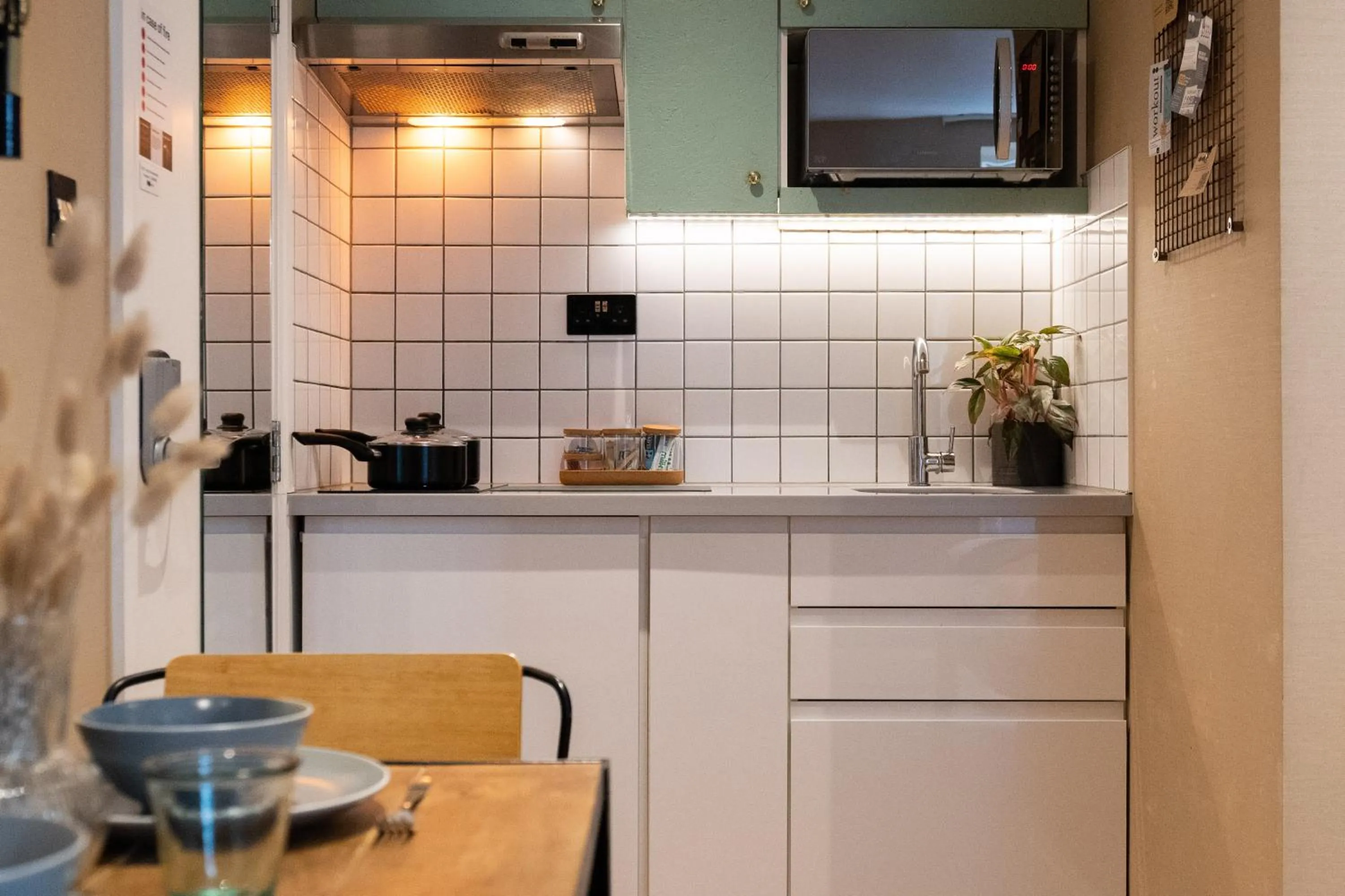 Kitchen or kitchenette in Lamington Apartments - London Hammersmith