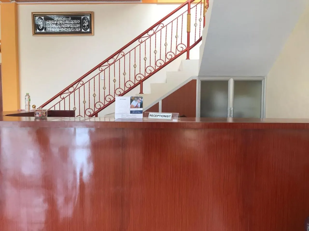 Communal lounge/ TV room in Penginapan Intan Bandara