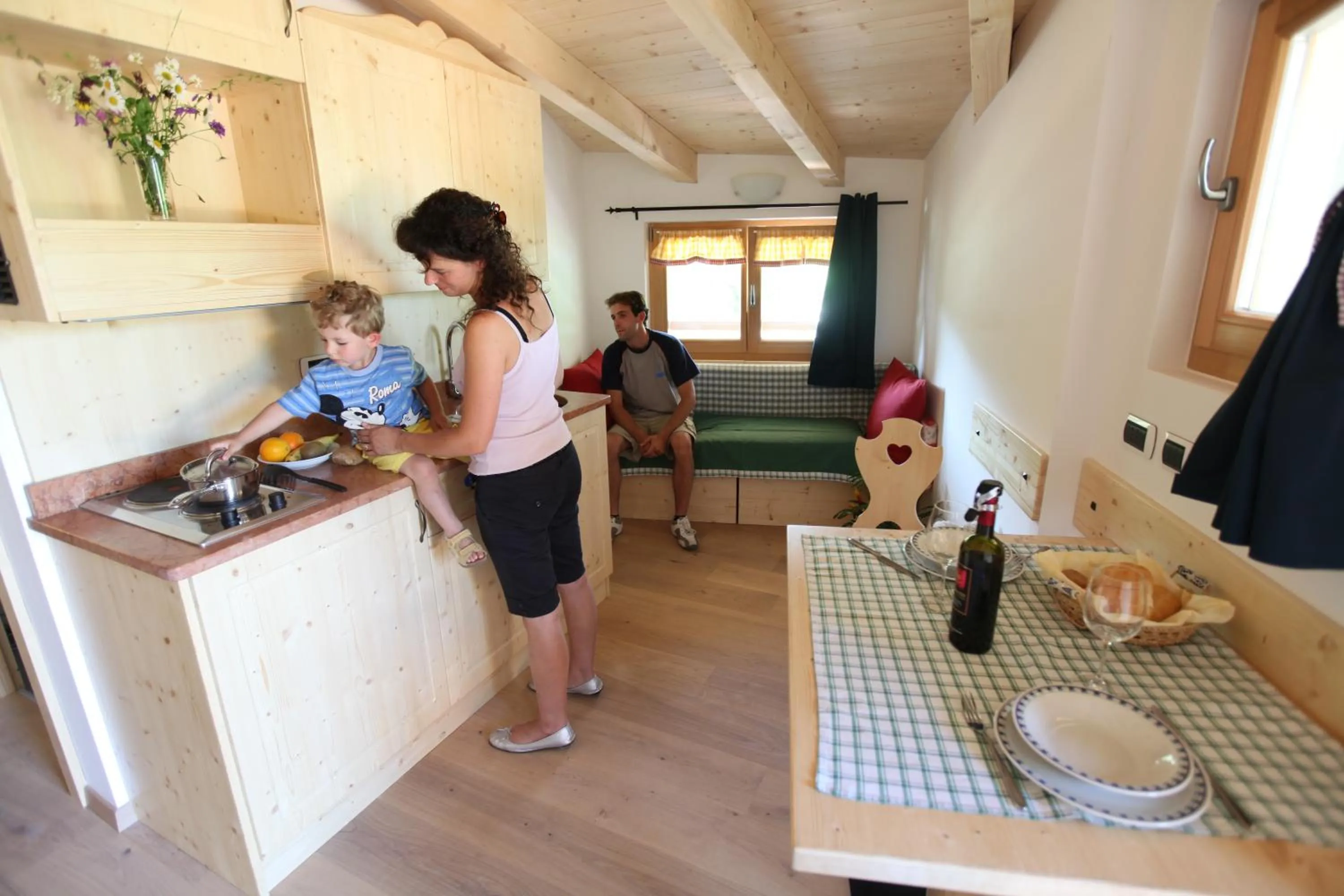 Kitchen or kitchenette in Camping Al Lago Ledro