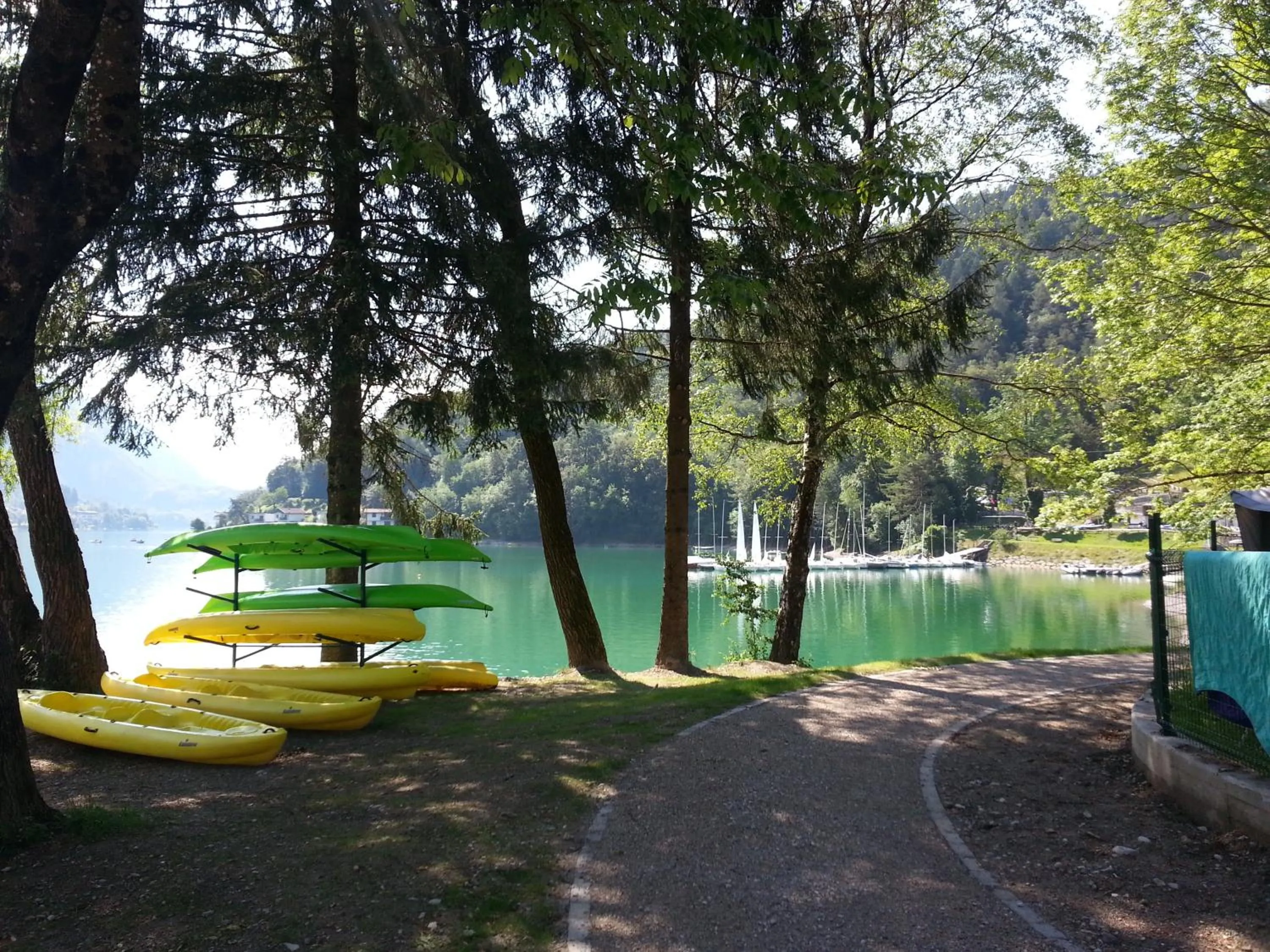 Canoeing in Camping Al Lago Ledro