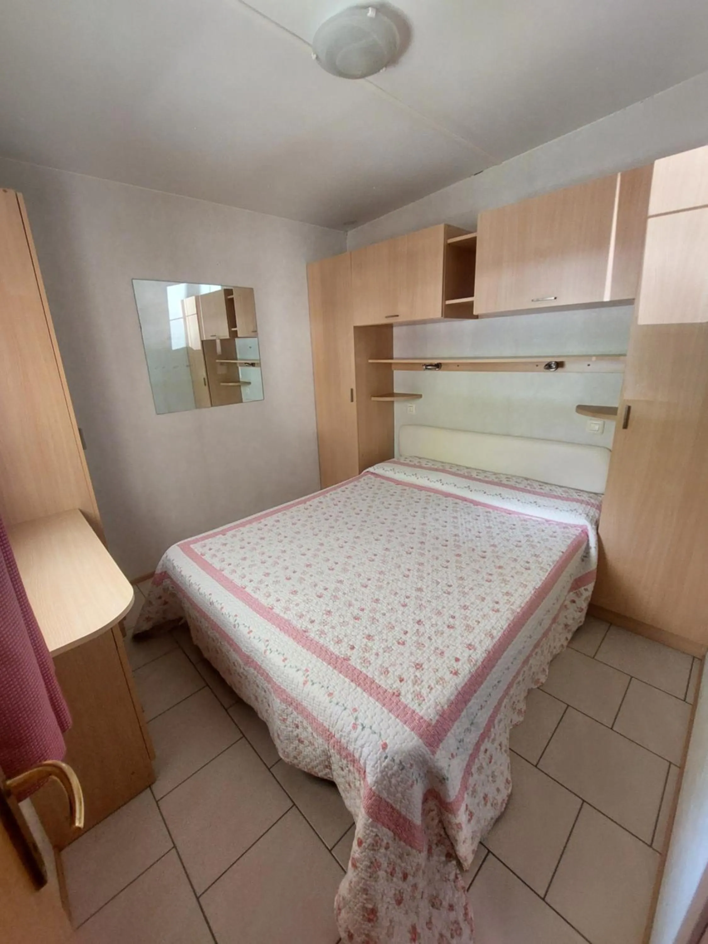 Bed in Camping Al Lago Ledro