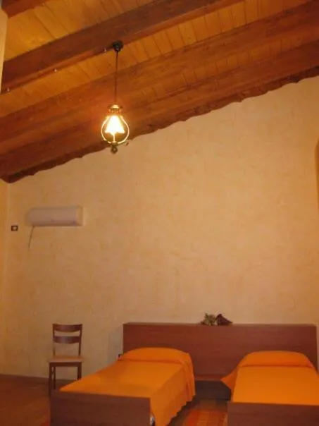 Bed in B&B COLLE DI CONDRO