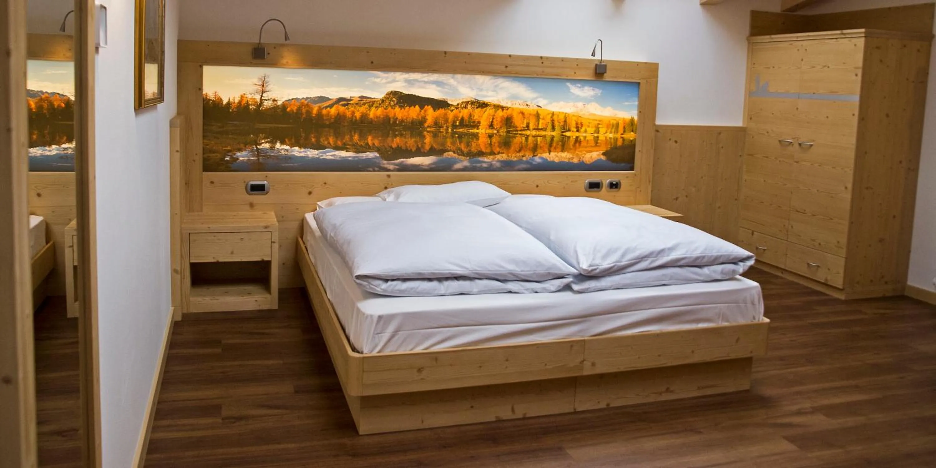 Bedroom, Bed in Hotel El Paster