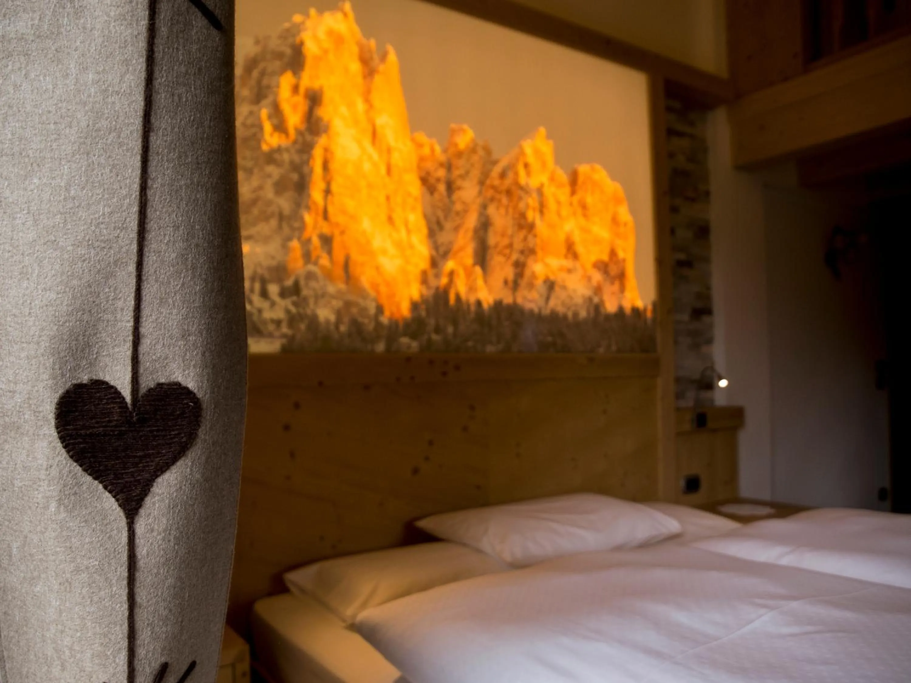 Decorative detail, Bed in Hotel El Paster