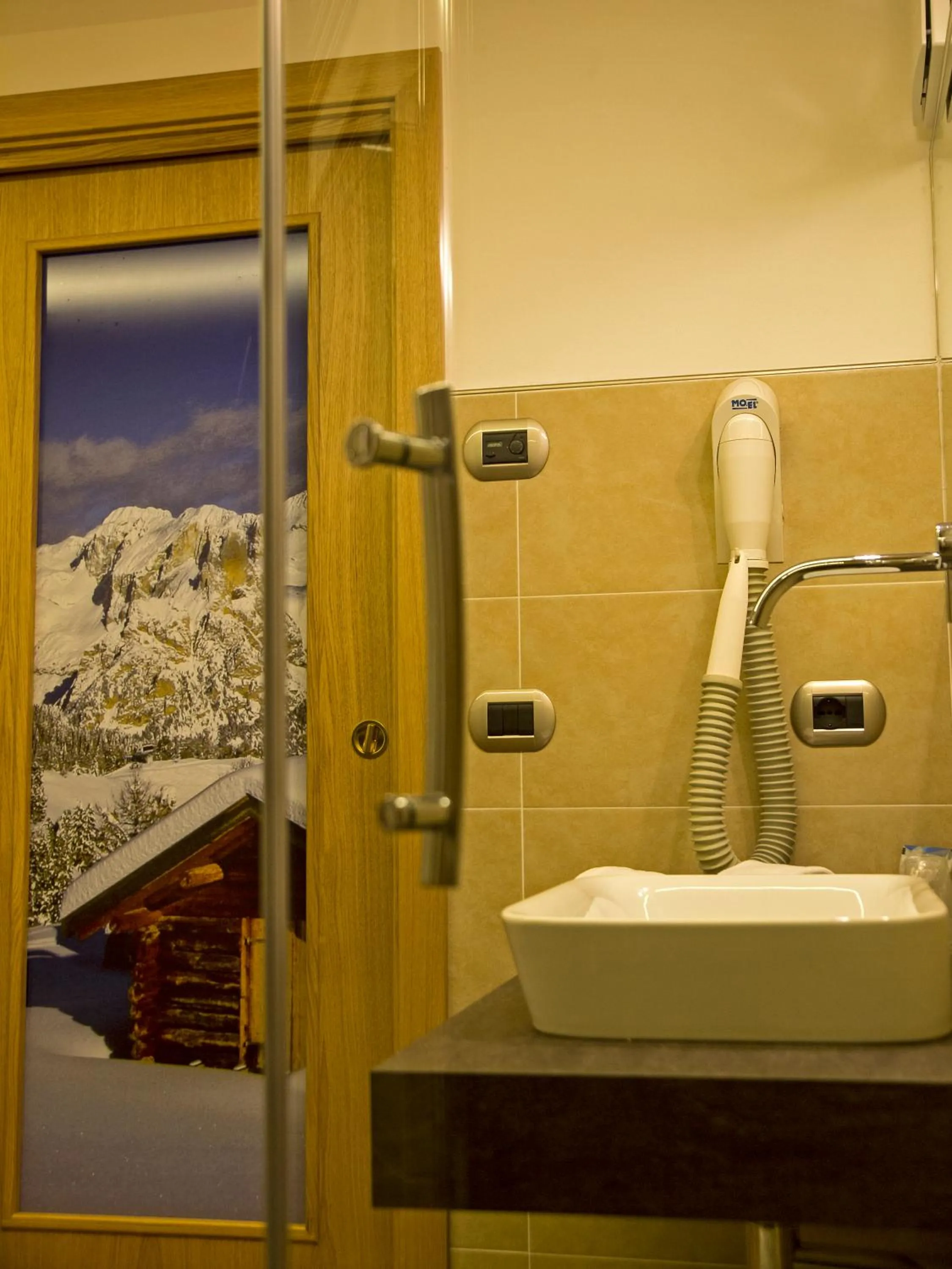 Bathroom in Hotel El Paster