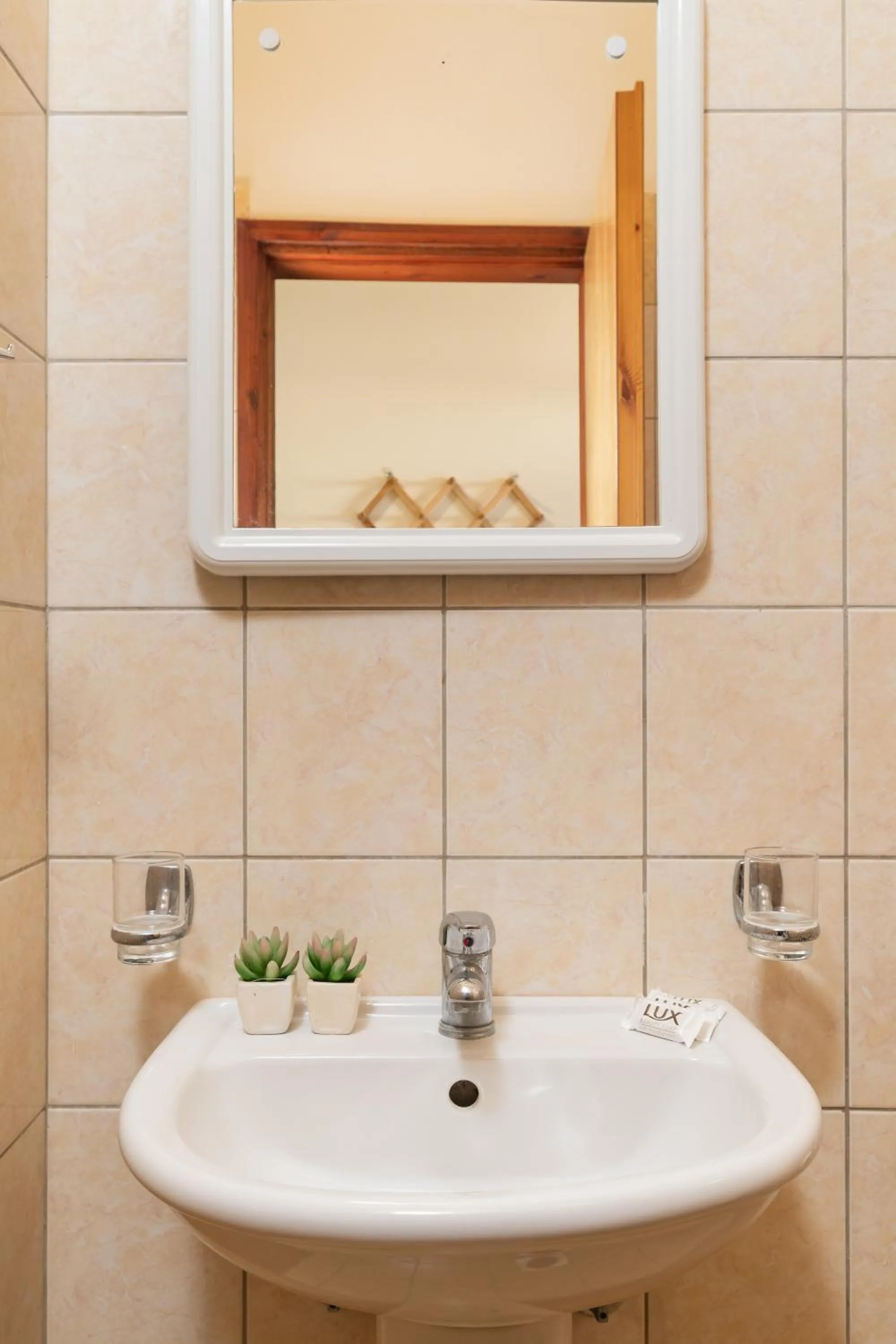 Toilet in Dimitra & Evdokia Hotel