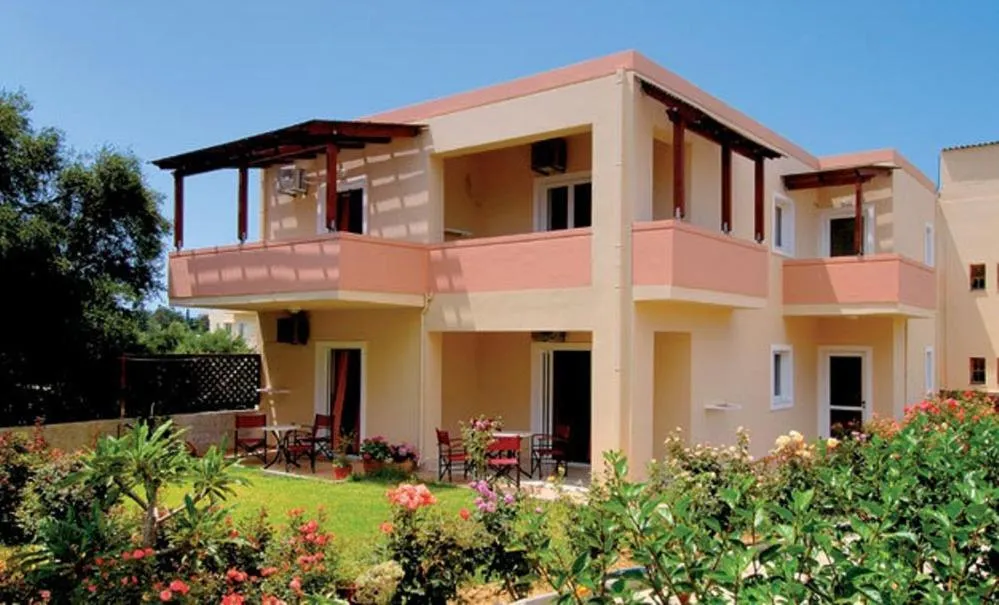 Garden in Dimitra & Evdokia Hotel