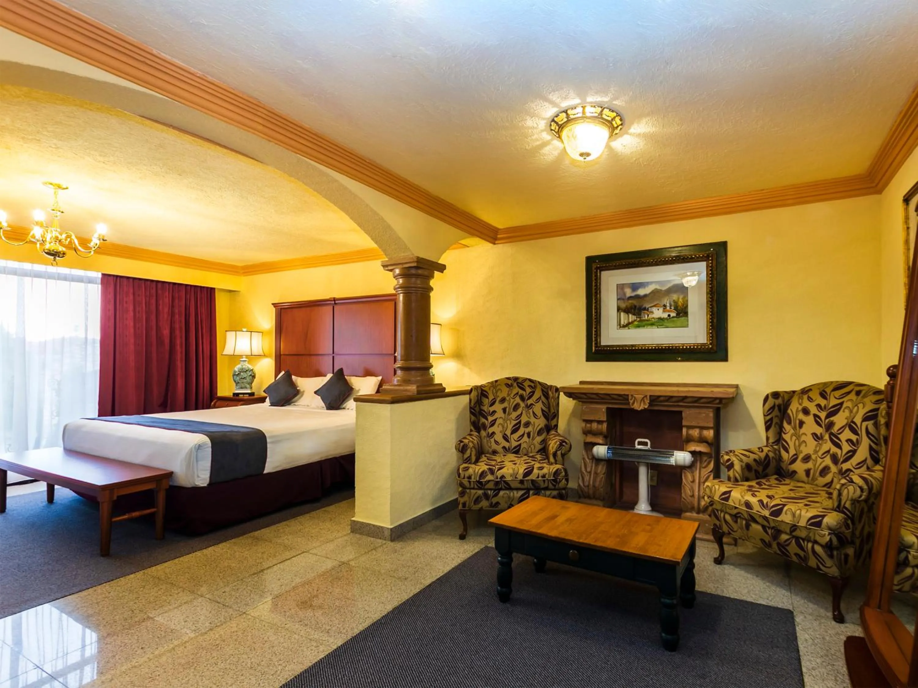 Photo of the whole room, Bed in Quinta del Rey Hotel