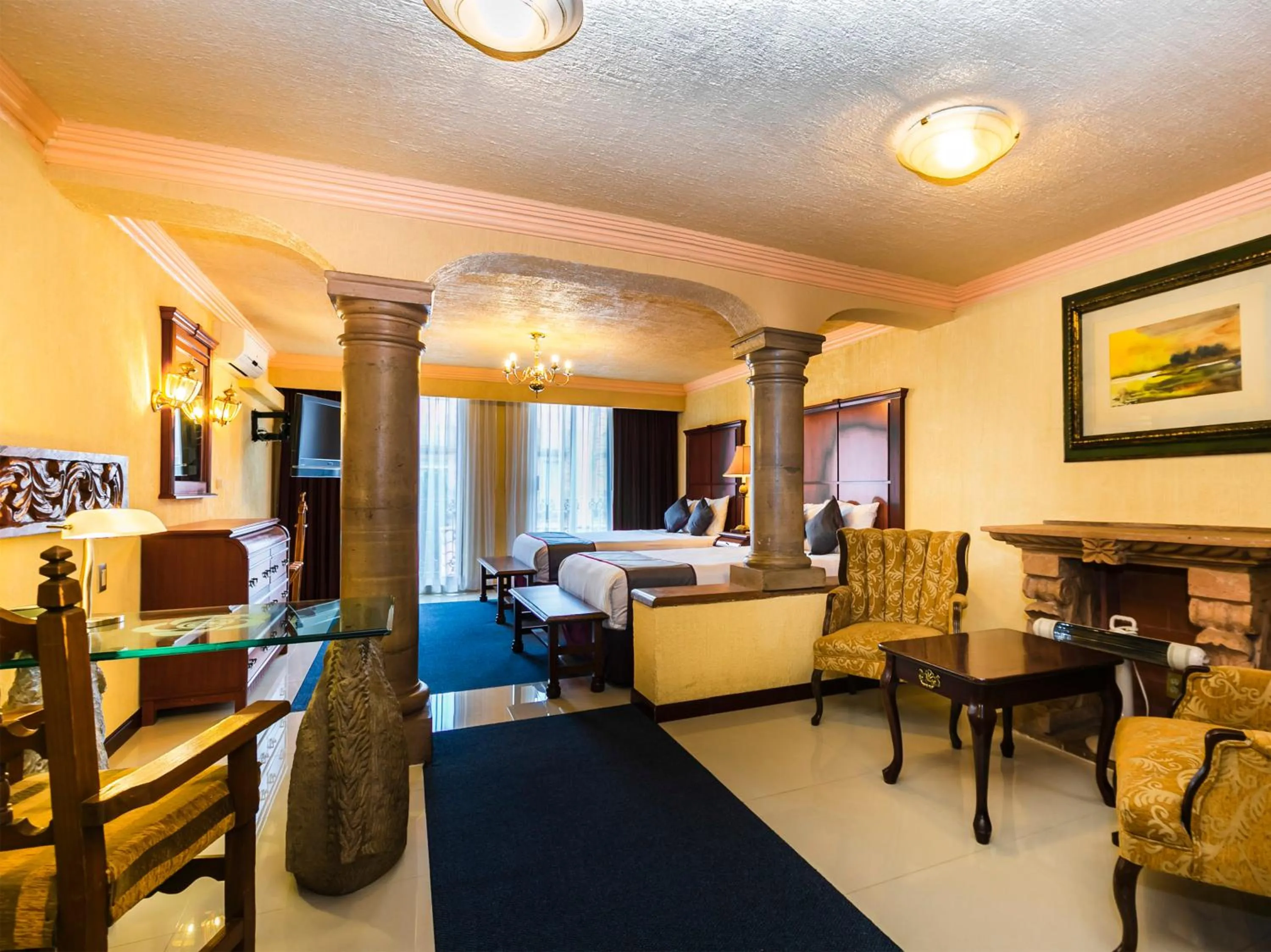 Seating area in Quinta del Rey Hotel