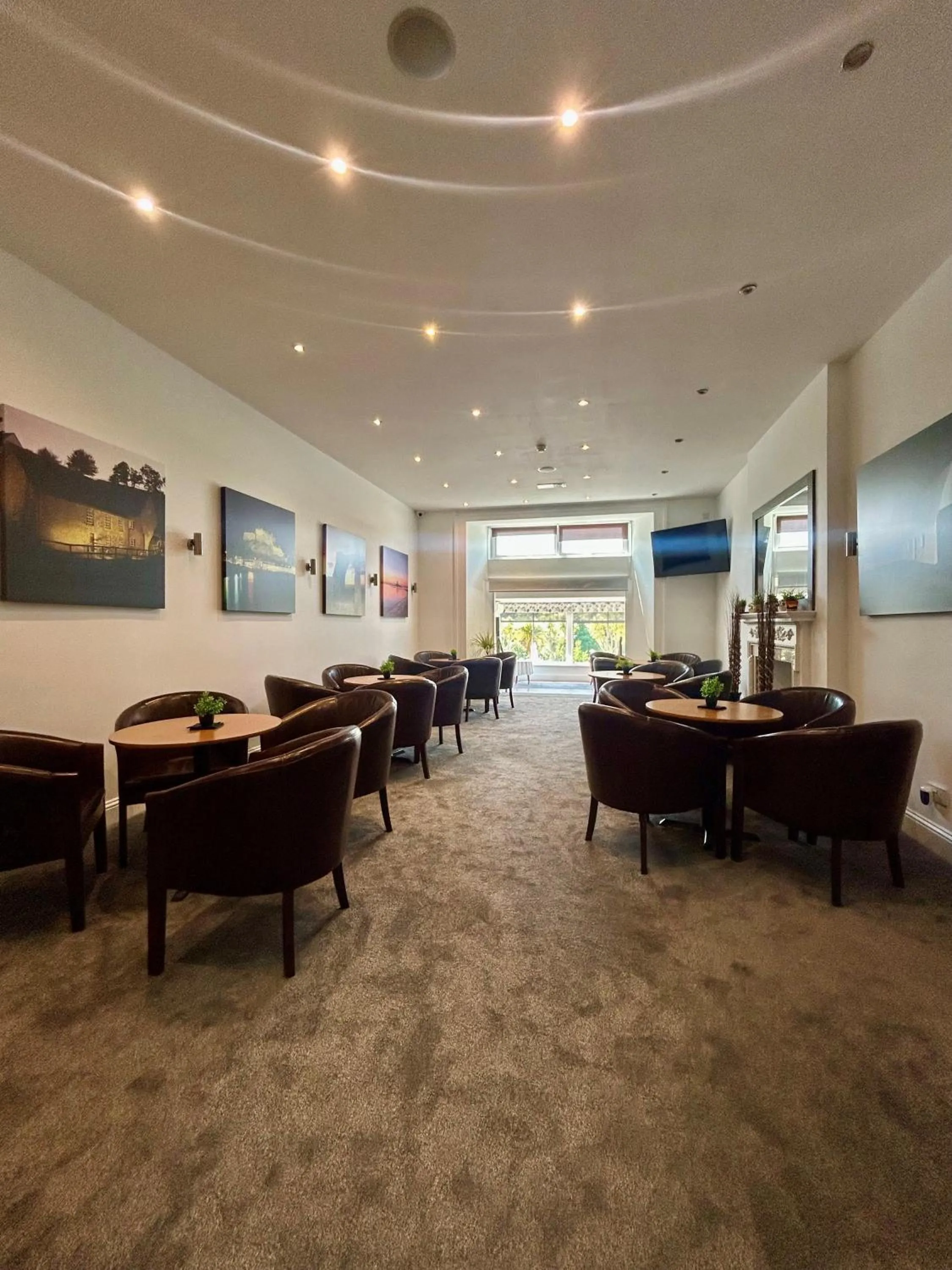 Lounge or bar in Westhill Country Hotel