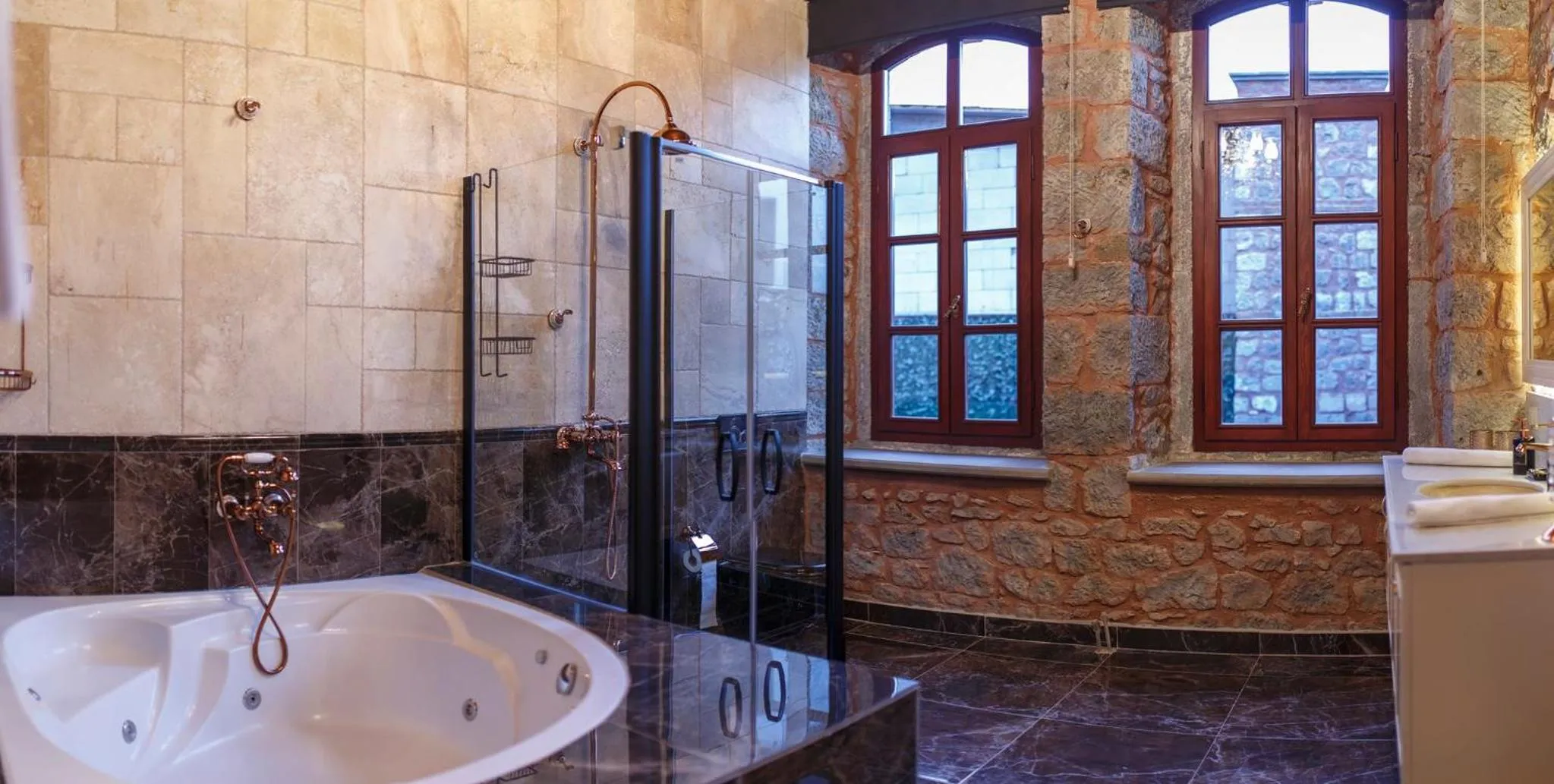 Bathroom in Verula City Luxury Villa