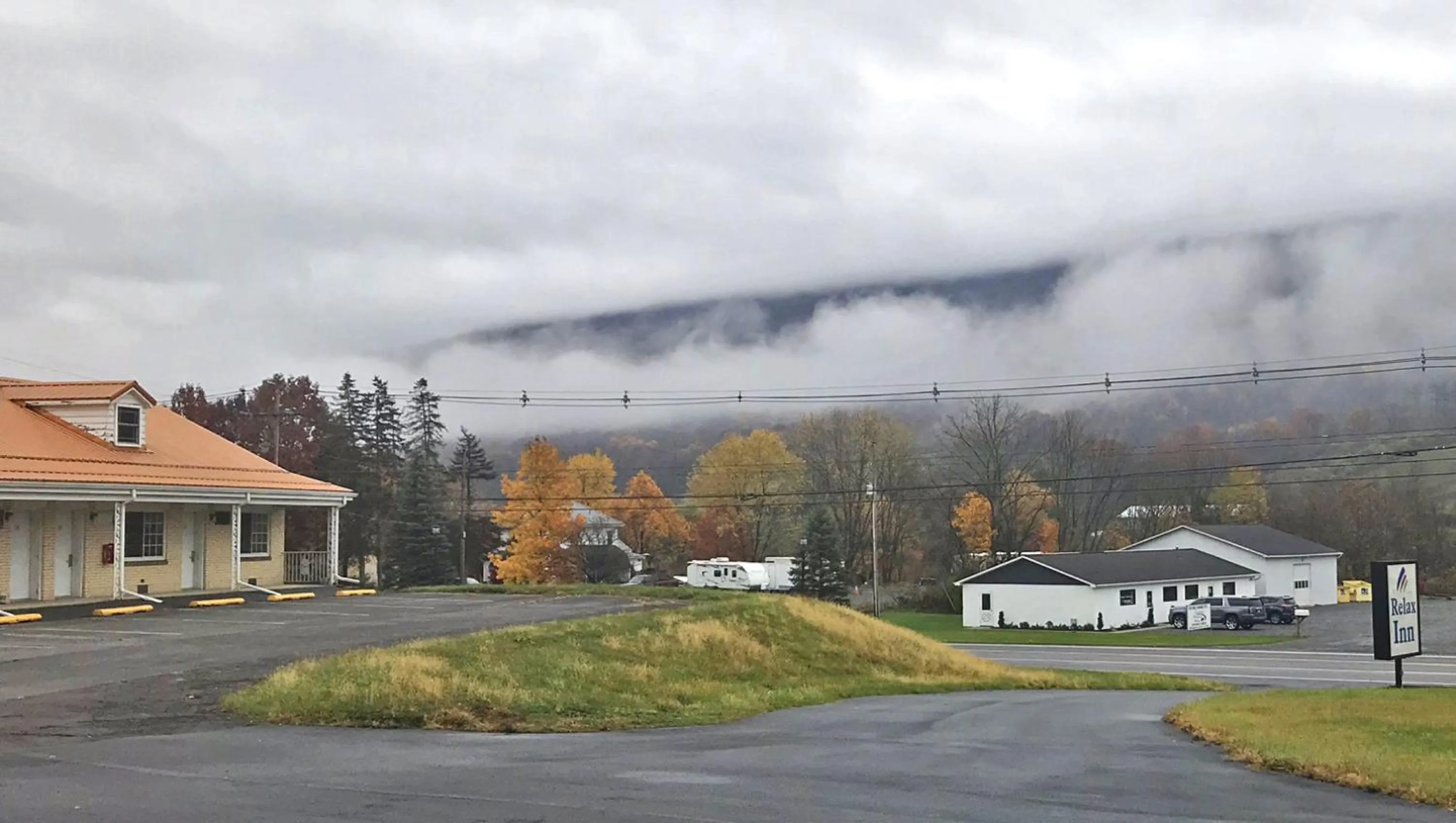 Property building in Relax Inn Altoona