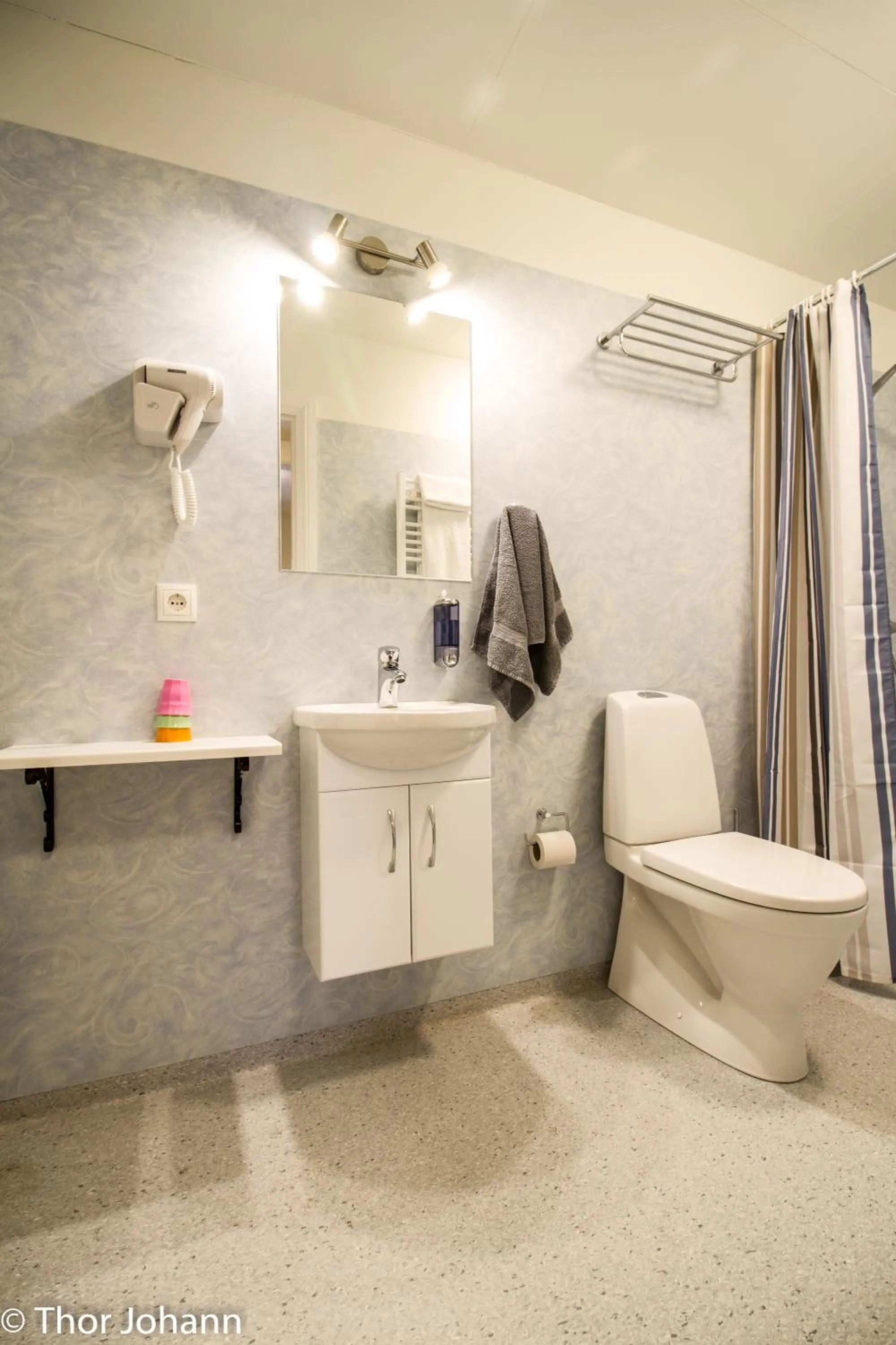 Toilet in Hotel Hjardarbol