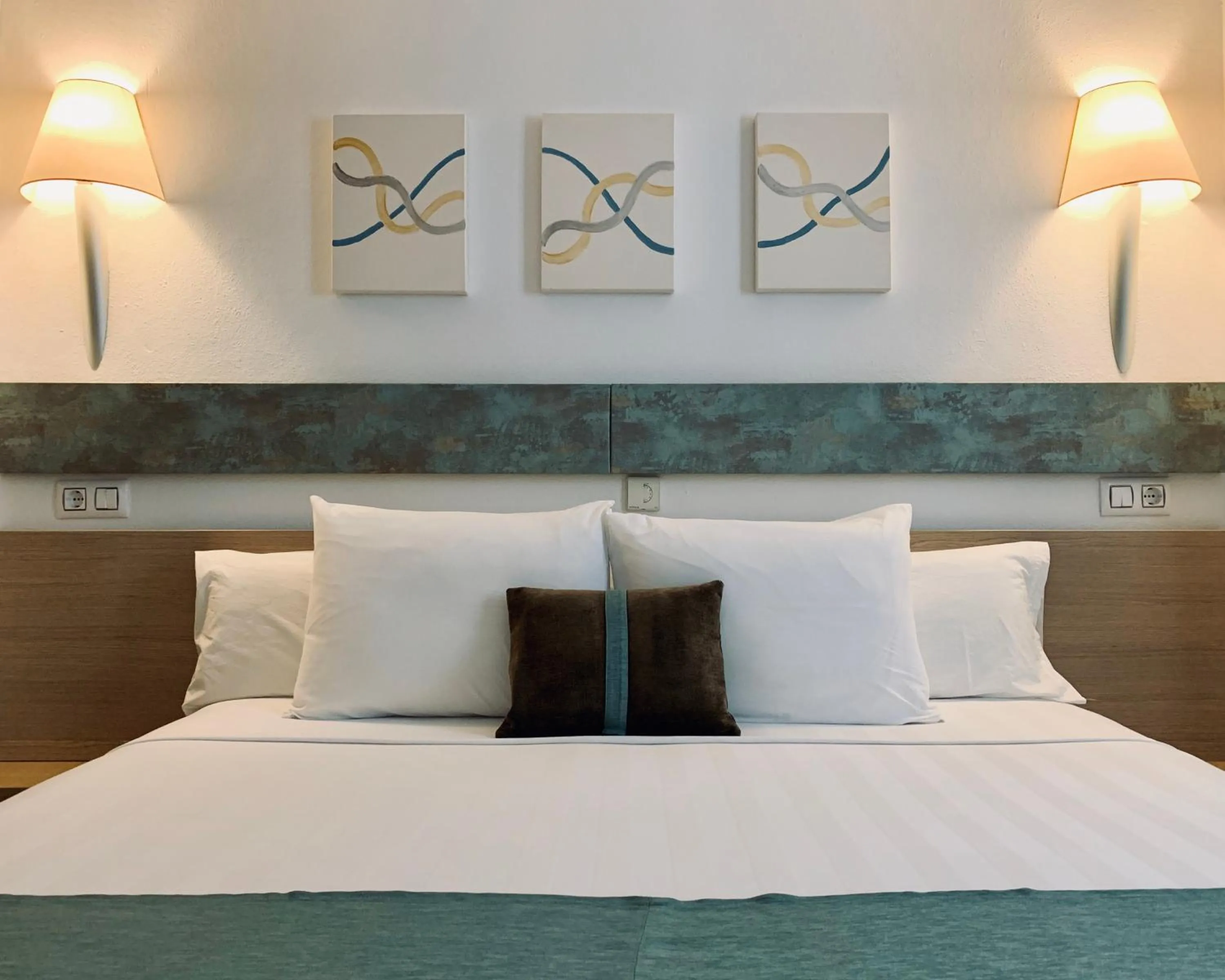 Bed in LUZ Vejer Hospedería