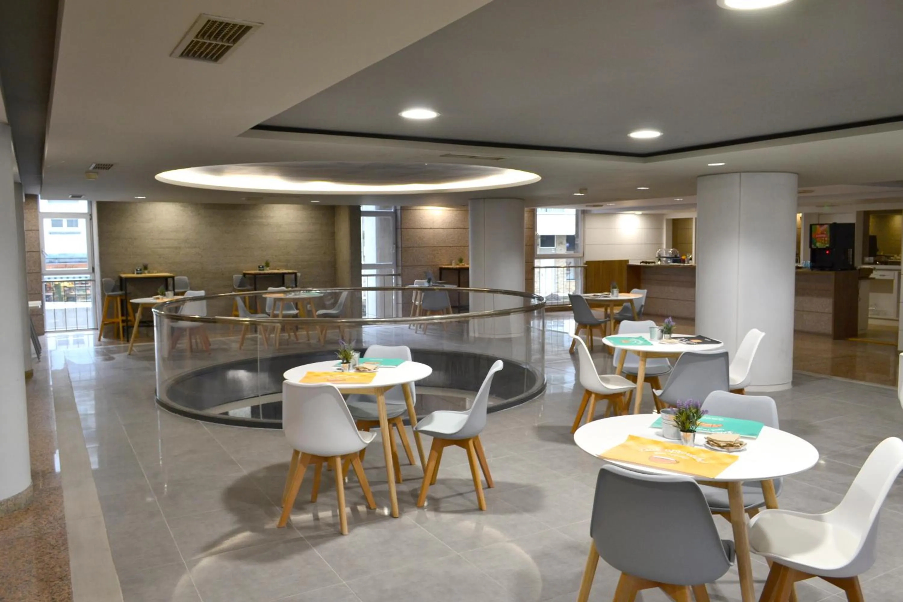 Lounge or bar in Hotel Alda Sada Marina