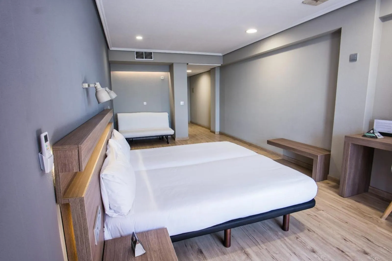 Bedroom, Bed in Hotel Alda Sada Marina