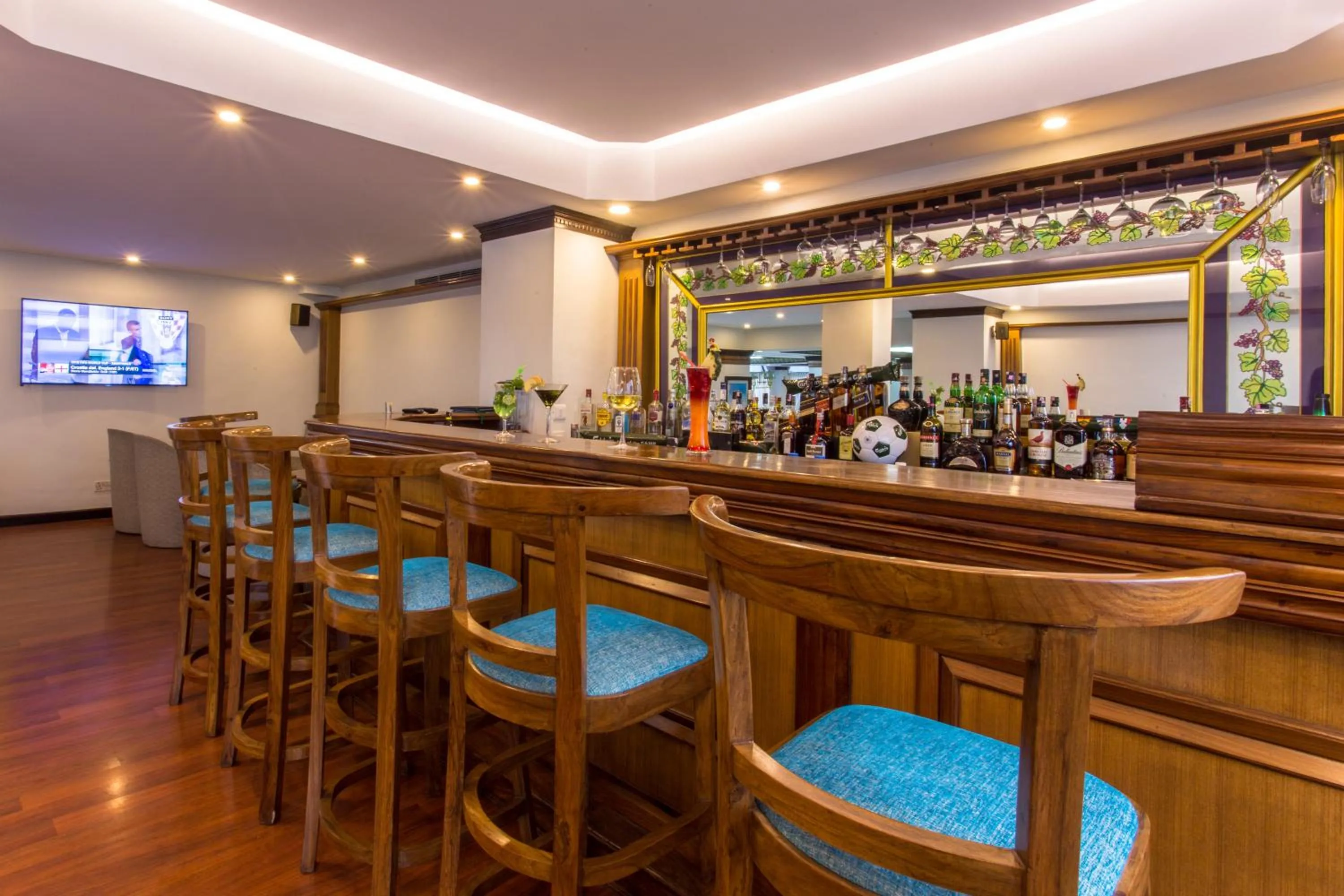 Drinks in Hotel Le Himalaya